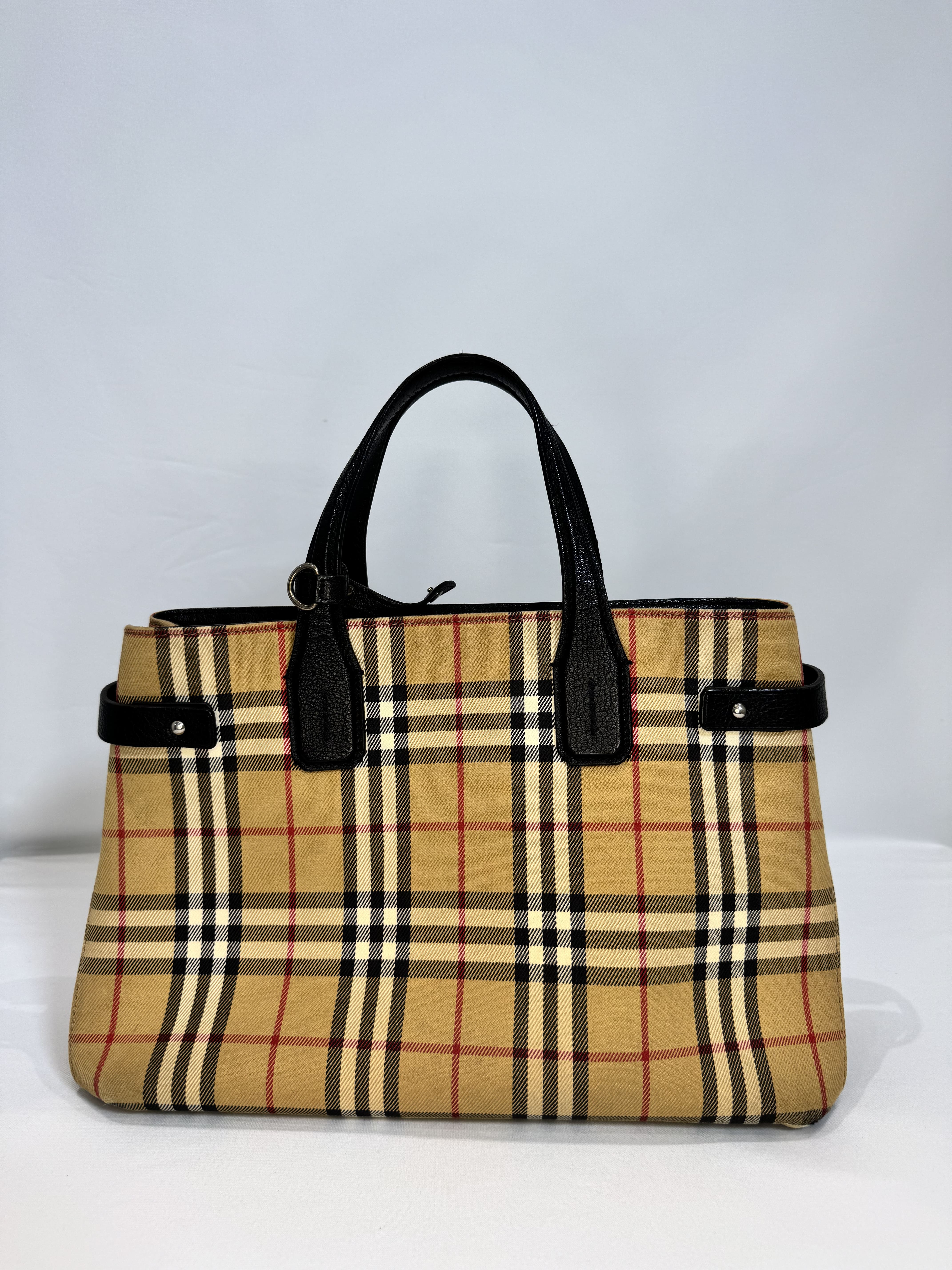 Sac à main Burberry – Toile Nova Check cuir beige