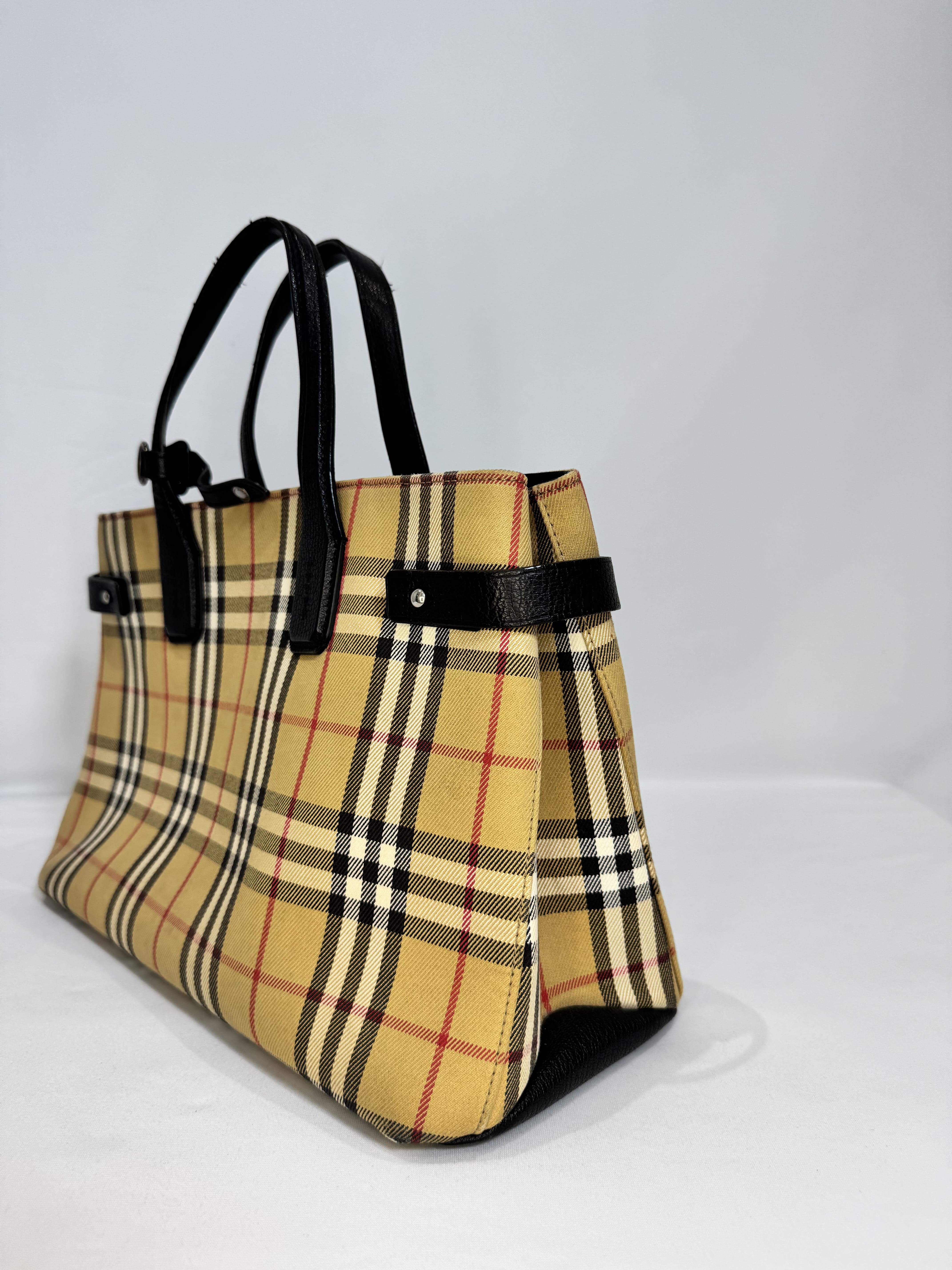 Sac à main Burberry – Toile Nova Check cuir beige