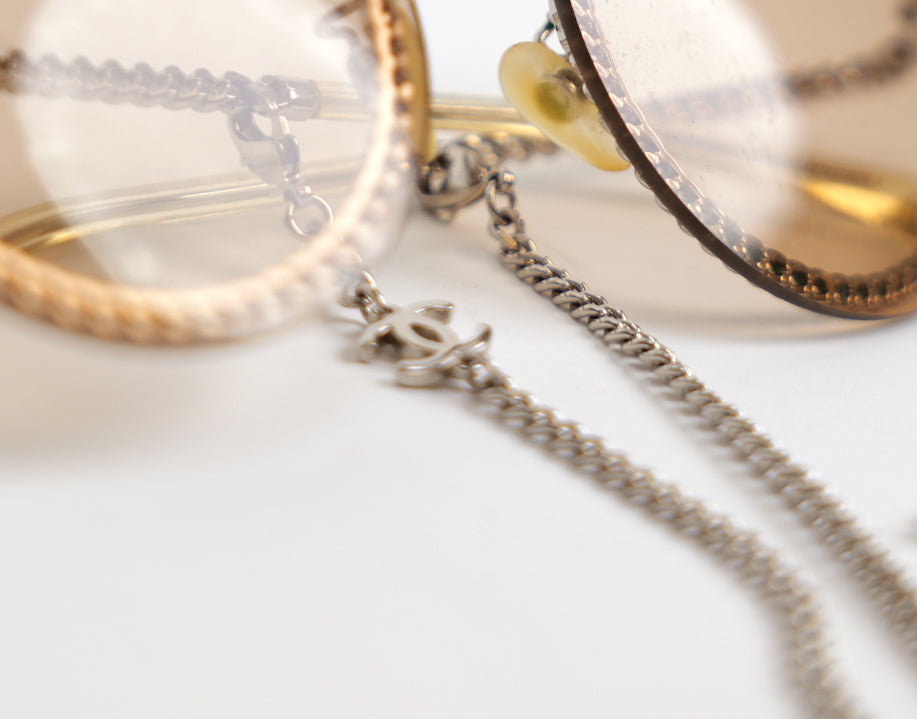 Lunettes Chanel vintage à chaîne