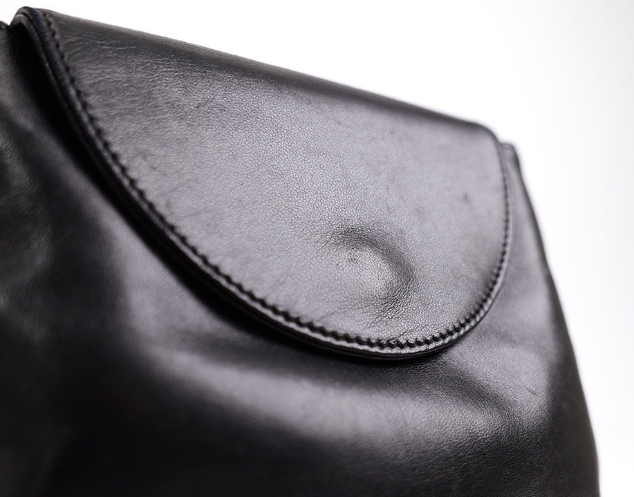 Pochette ceinture à chaînes C. Dior - La Belle Boutique