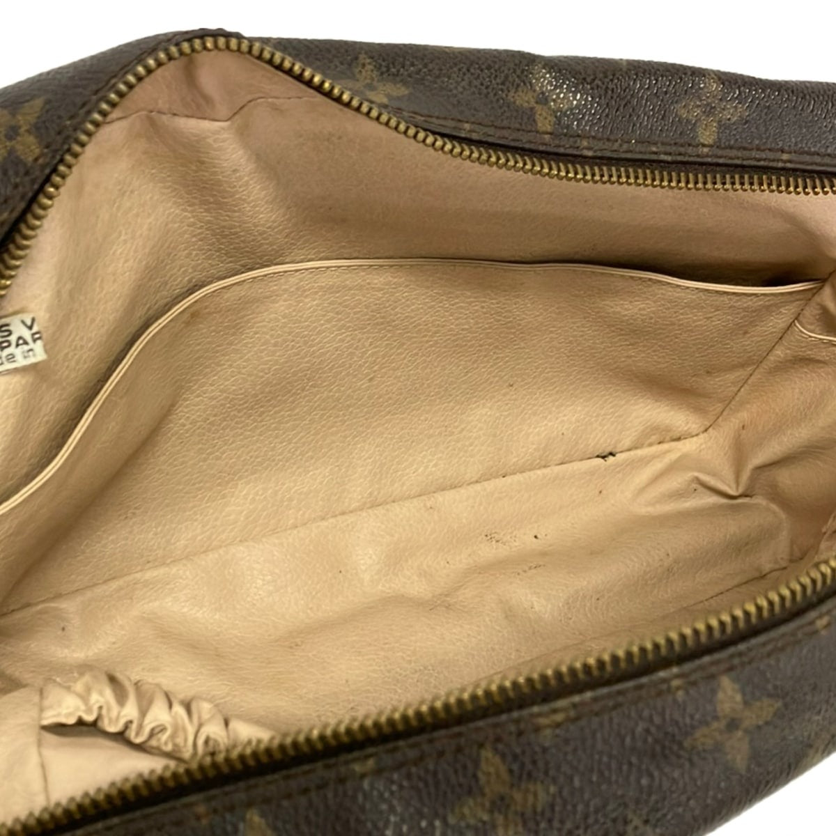 Pochette Louis Vuitton Trousse de Toilette 28, vue 3