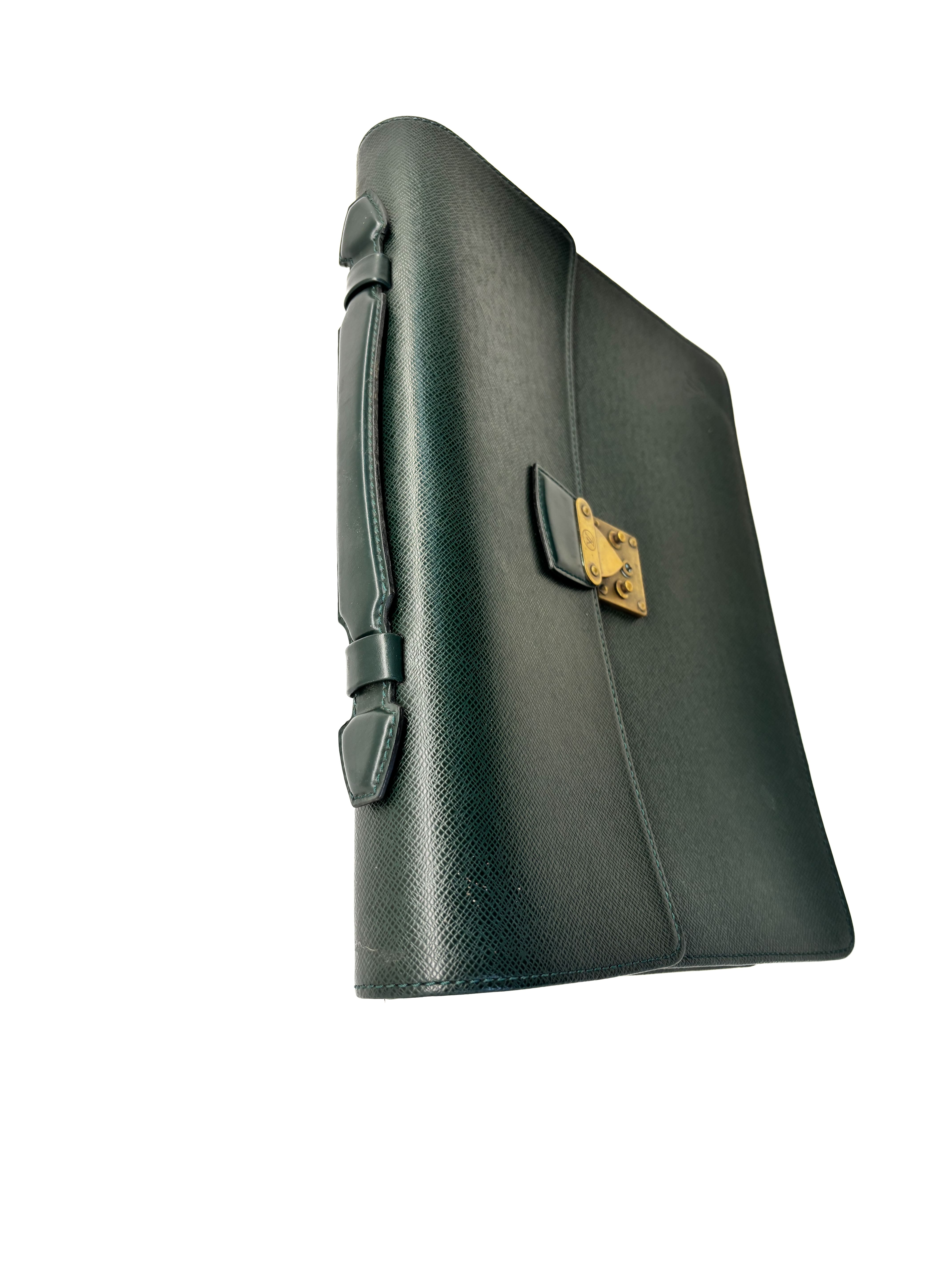 Porte-documents/ Serviette Louis Vuitton Ambassadeur en cuir taiga vert