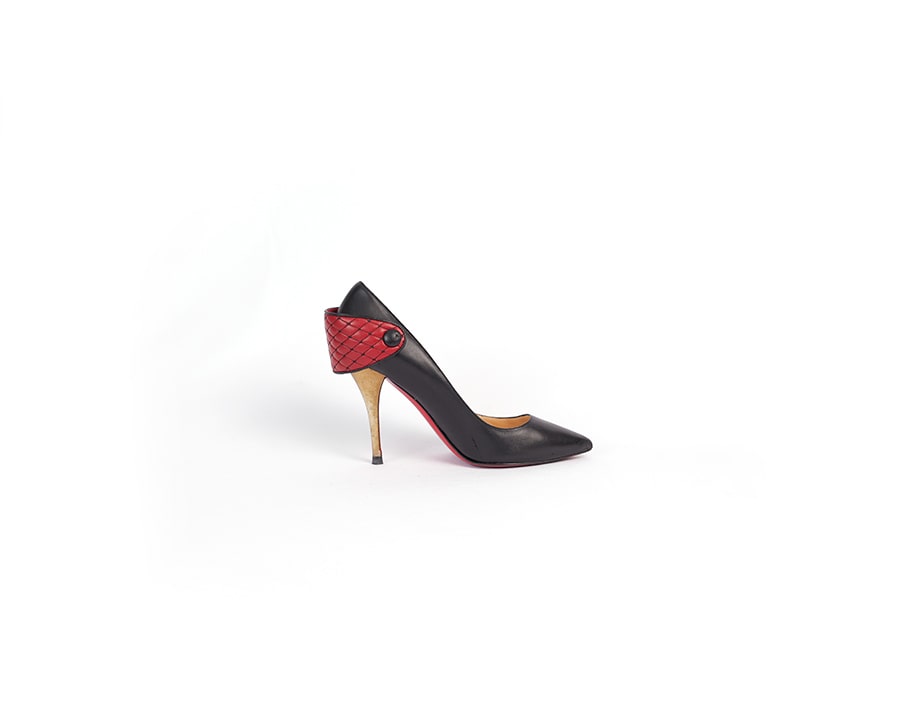 Escarpins à empiècement Louboutin