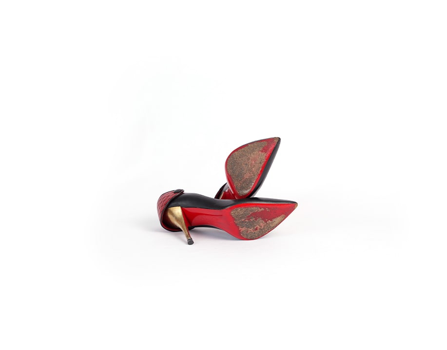 Escarpins à empiècement Louboutin