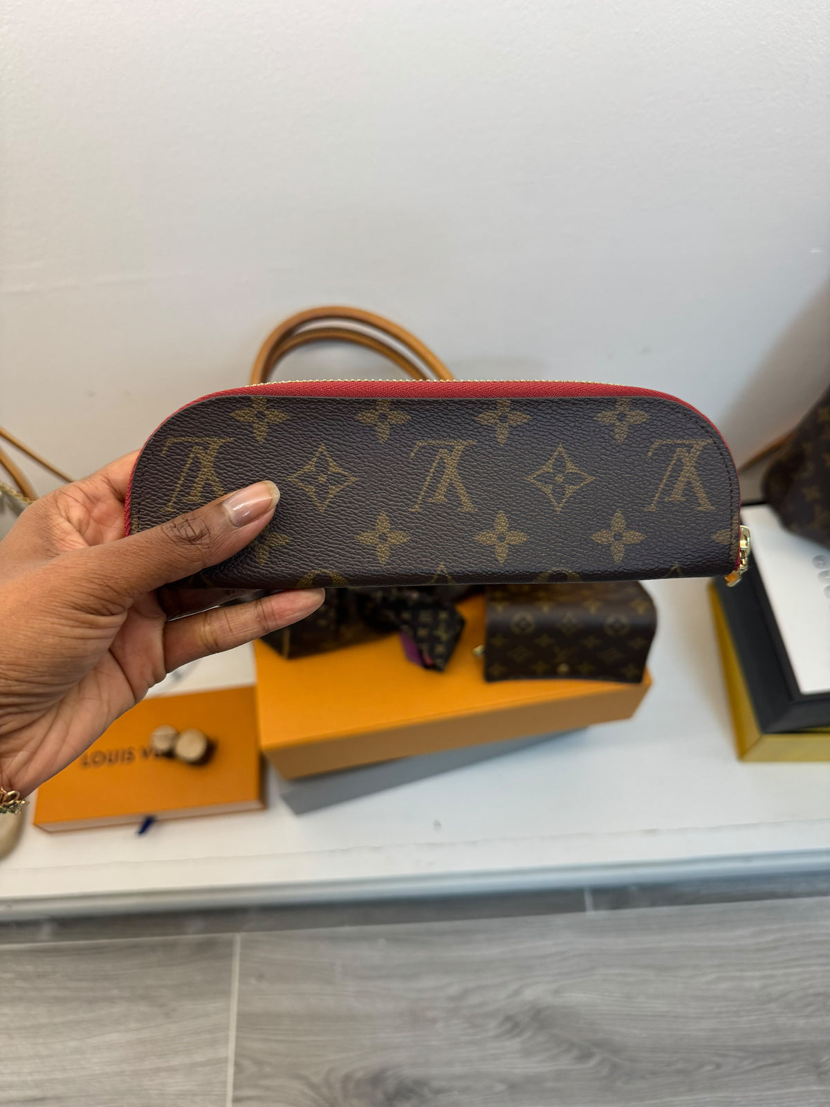 LOUIS VUITTON - Trousse monogram