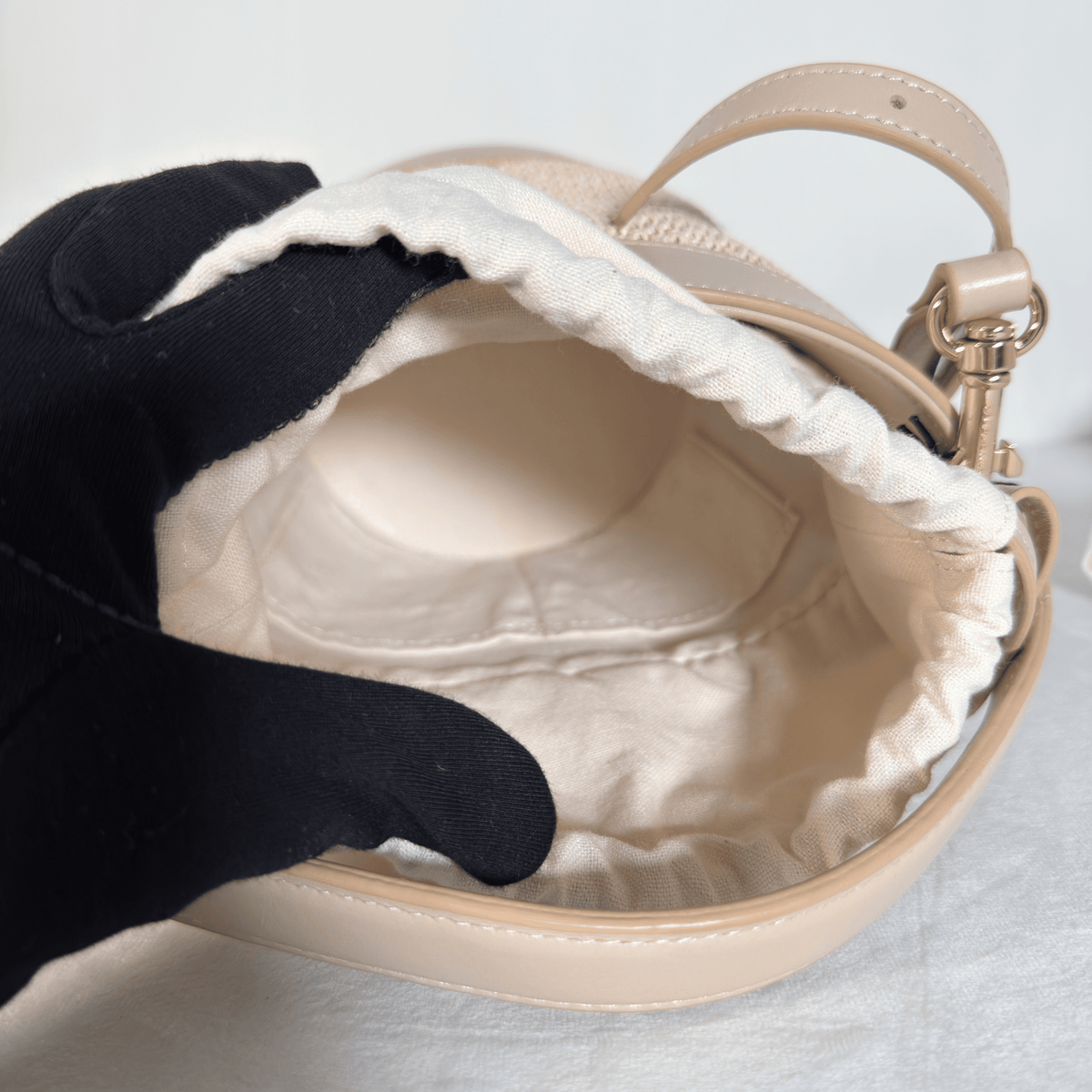 LANCASTER - SAC SEAU SO OSIER - CUIR ET EFFET RAPHIA IVOIRE - BANDOULIERE AMOVIBLE