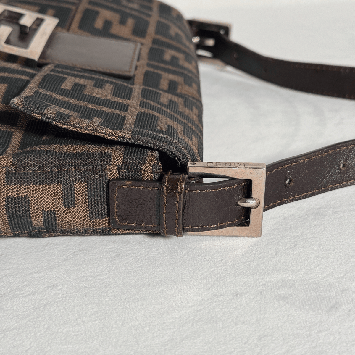 FENDI BAGUETTE - TOILE ZUCCA VINTAGE