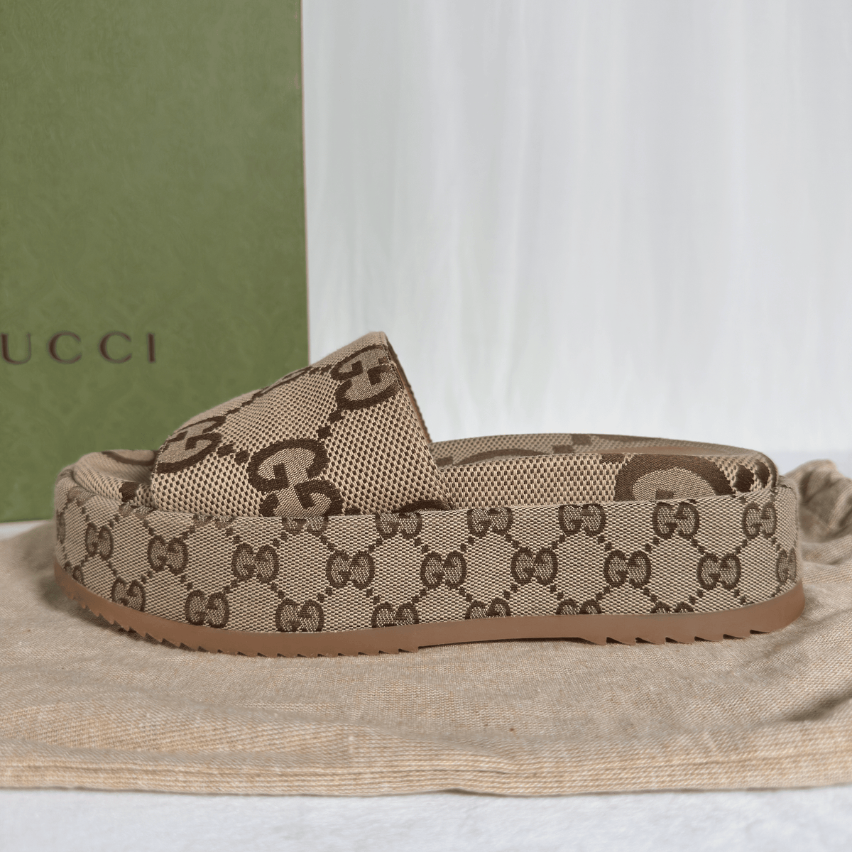 SANDALES À PLATEFORME GUCCI JUMBO GG - TOILE BEIGE/MARRON - TAILLE 39,5