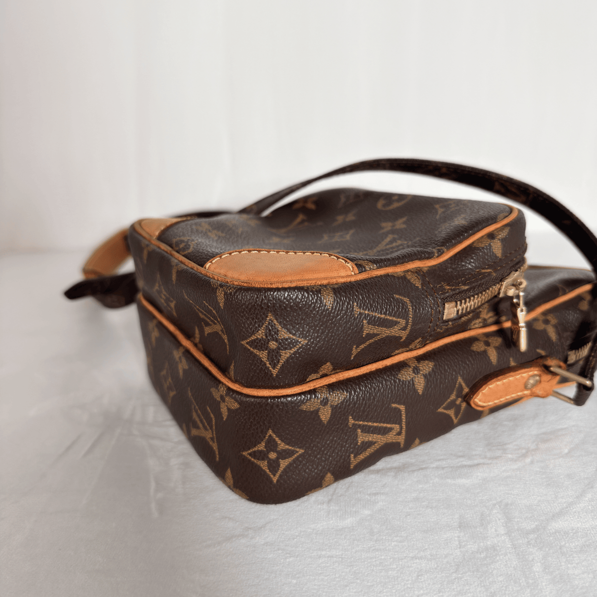 LOUIS VUITTON - AMAZON - TOILE MONOGRAM
