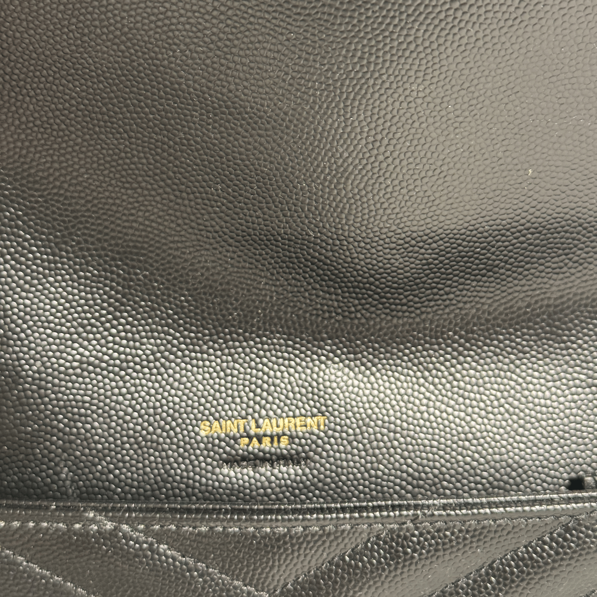 SAINT LAURENT - POCHETTE CASSANDRE MATELASSÉ - CUIR GRAIN DE POUDRE NOIR