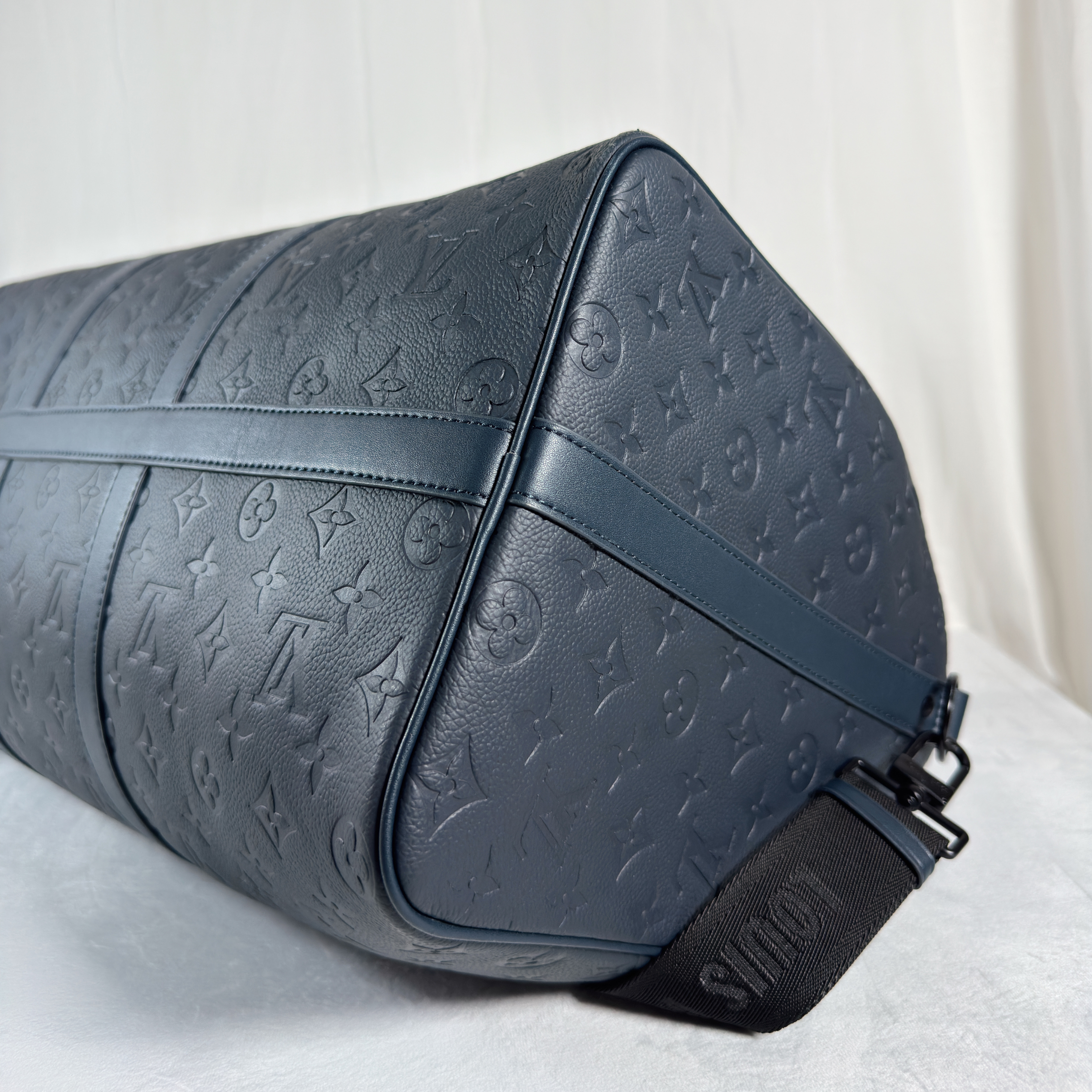 SAC DE VOYAGE LOUIS VUITTON KEEPALL BANDOULIERE 50 - CUIR MONOGRAM SHADOW M14840