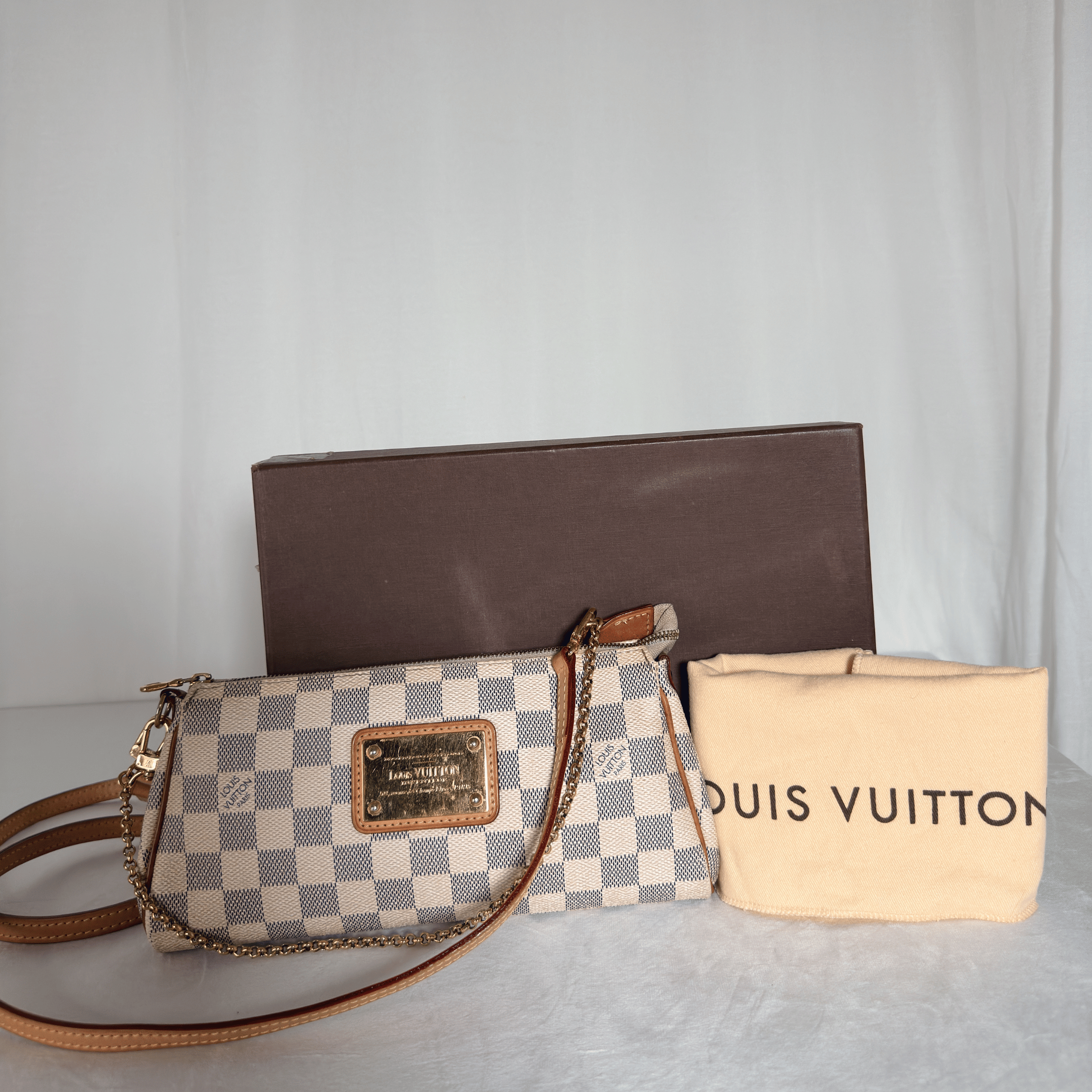 LOUIS VUITTON - POCHETTE EVA - TOILE DAMIER AZUR
