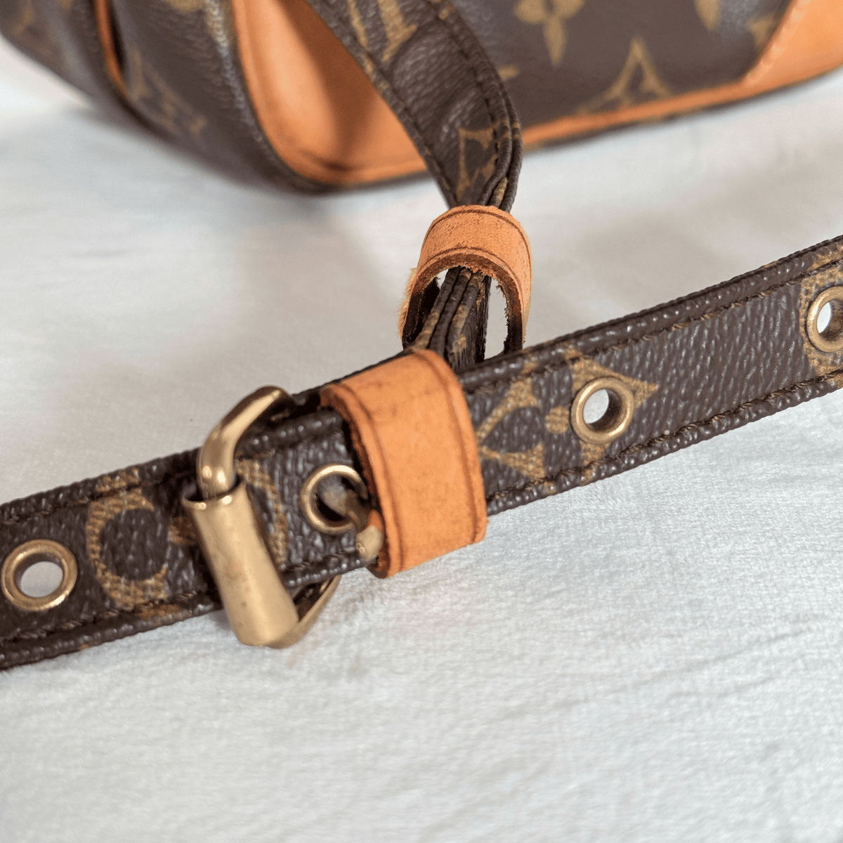LOUIS VUITTON - AMAZON - TOILE MONOGRAM