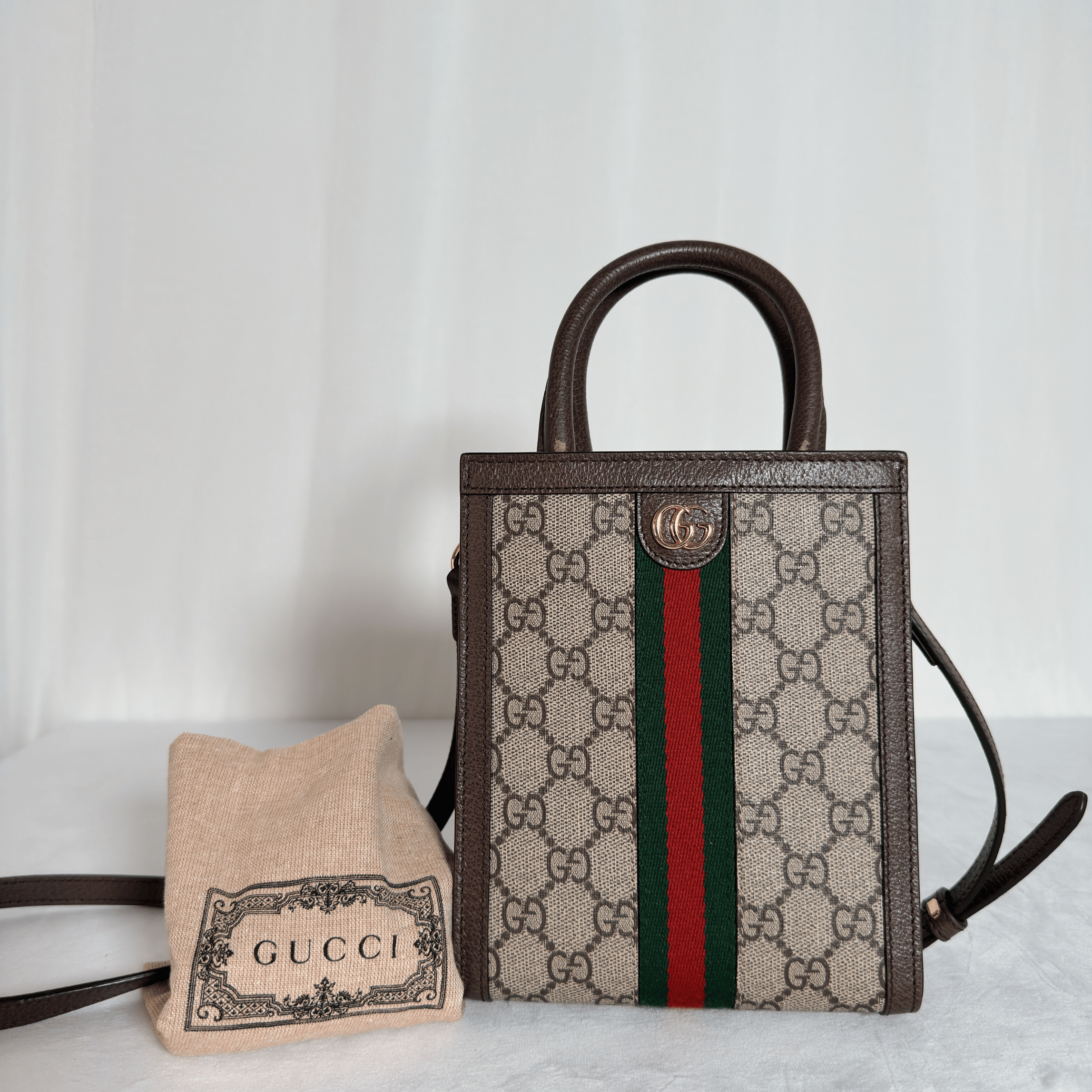 GUCCI - MINI TOTE OPHIDIA GG SUPREME - TOILE MONOGRAMME BEIGE / BANDOULIÈRE