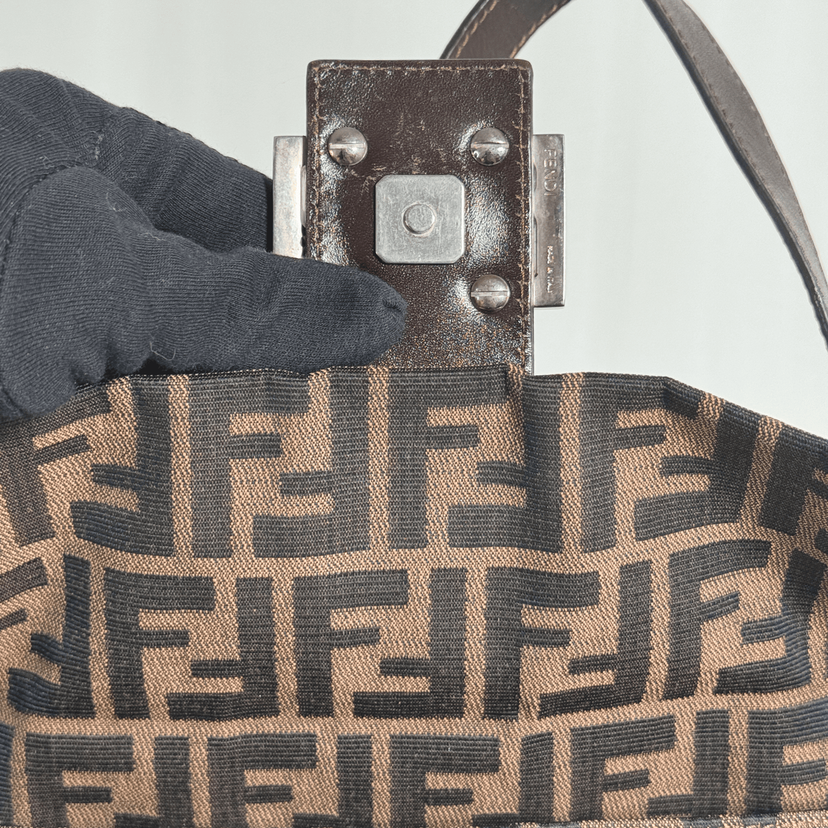FENDI BAGUETTE - TOILE ZUCCA VINTAGE