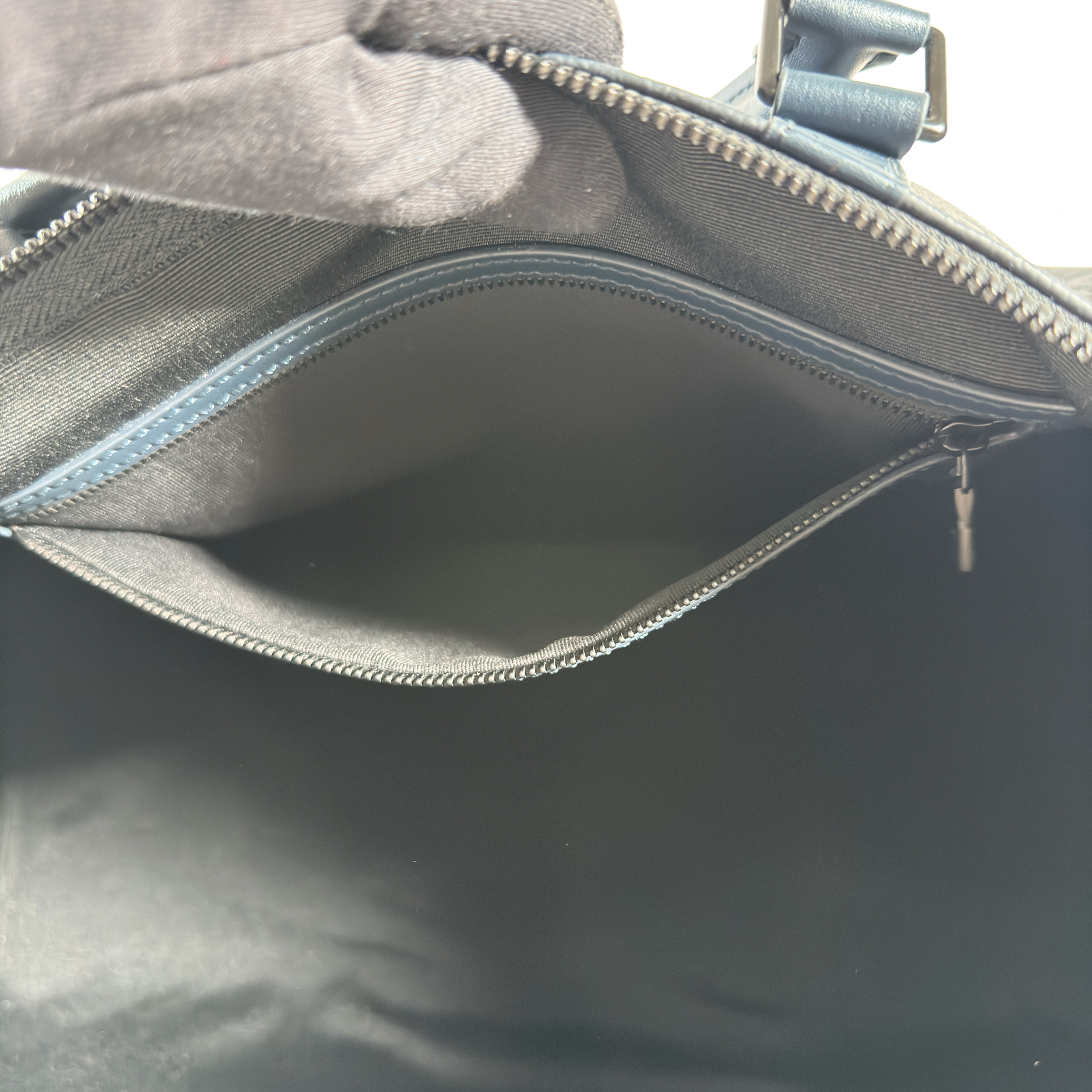 SAC DE VOYAGE LOUIS VUITTON KEEPALL BANDOULIERE 50 - CUIR MONOGRAM SHADOW M14840