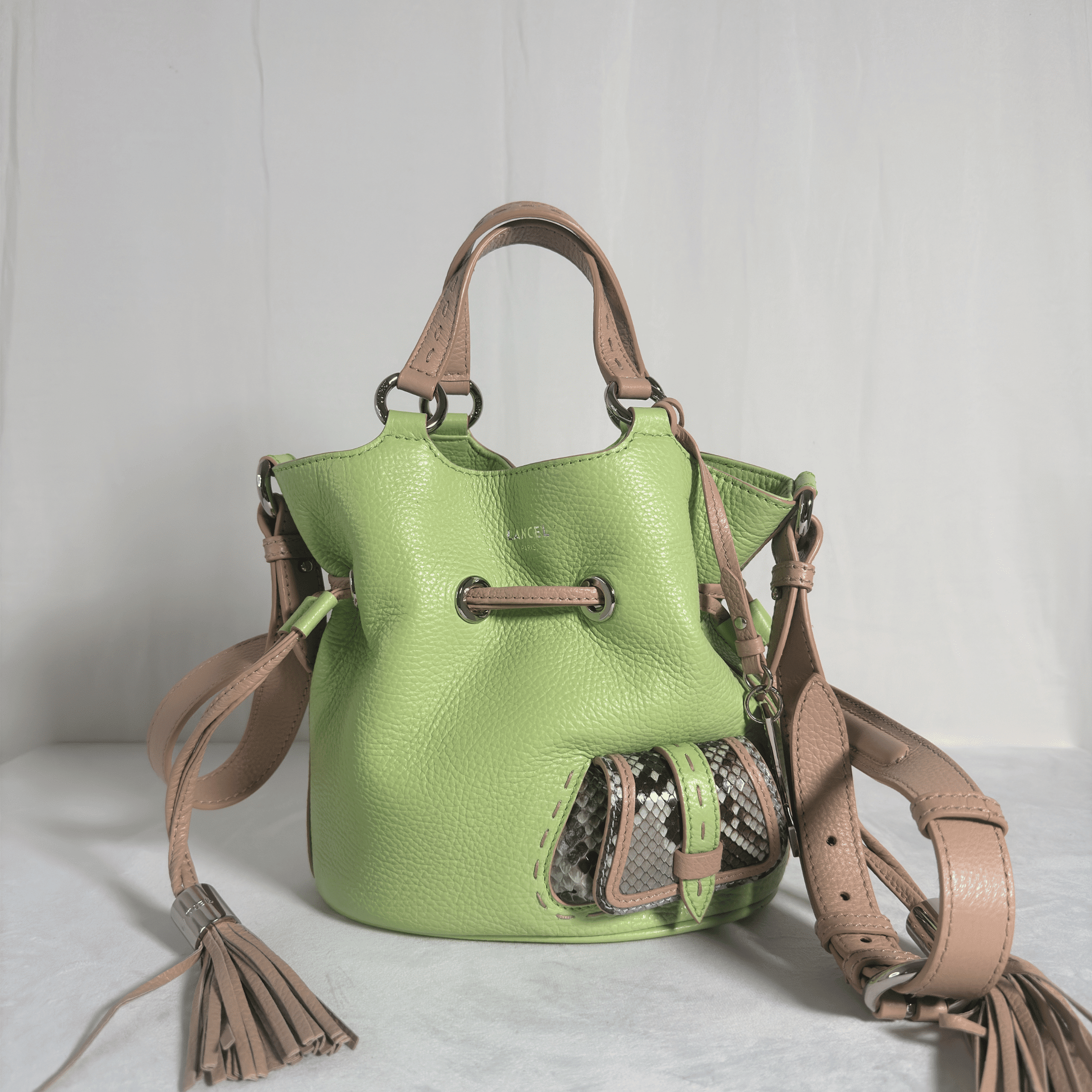 SAC SEAU LANCEL PREMIER FLIRT S - EDITION LIMITEE PYTHON BICOLORE VERT/NUDE - La Belle Boutique