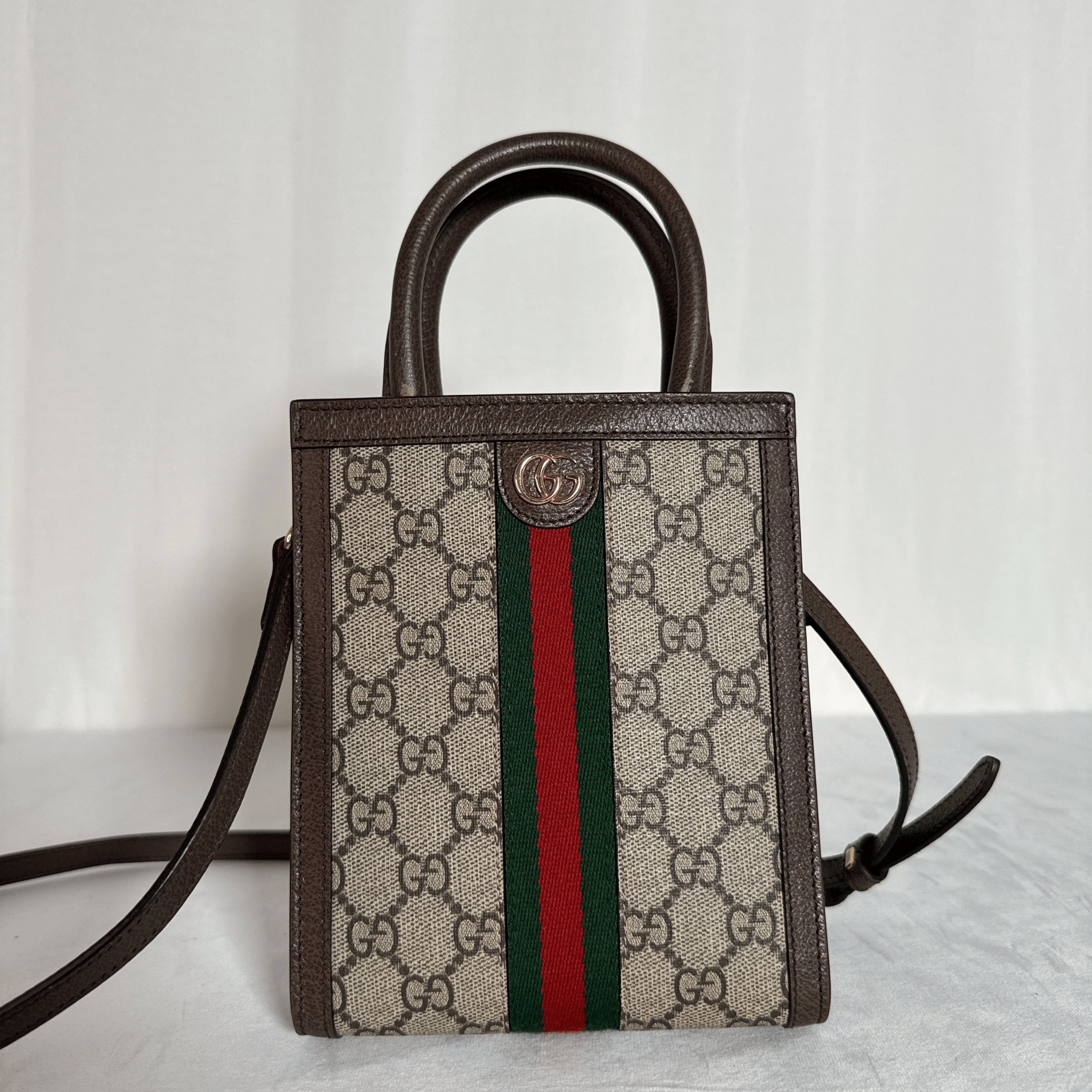 GUCCI - MINI TOTE OPHIDIA GG SUPREME - TOILE MONOGRAMME BEIGE / BANDOULIÈRE