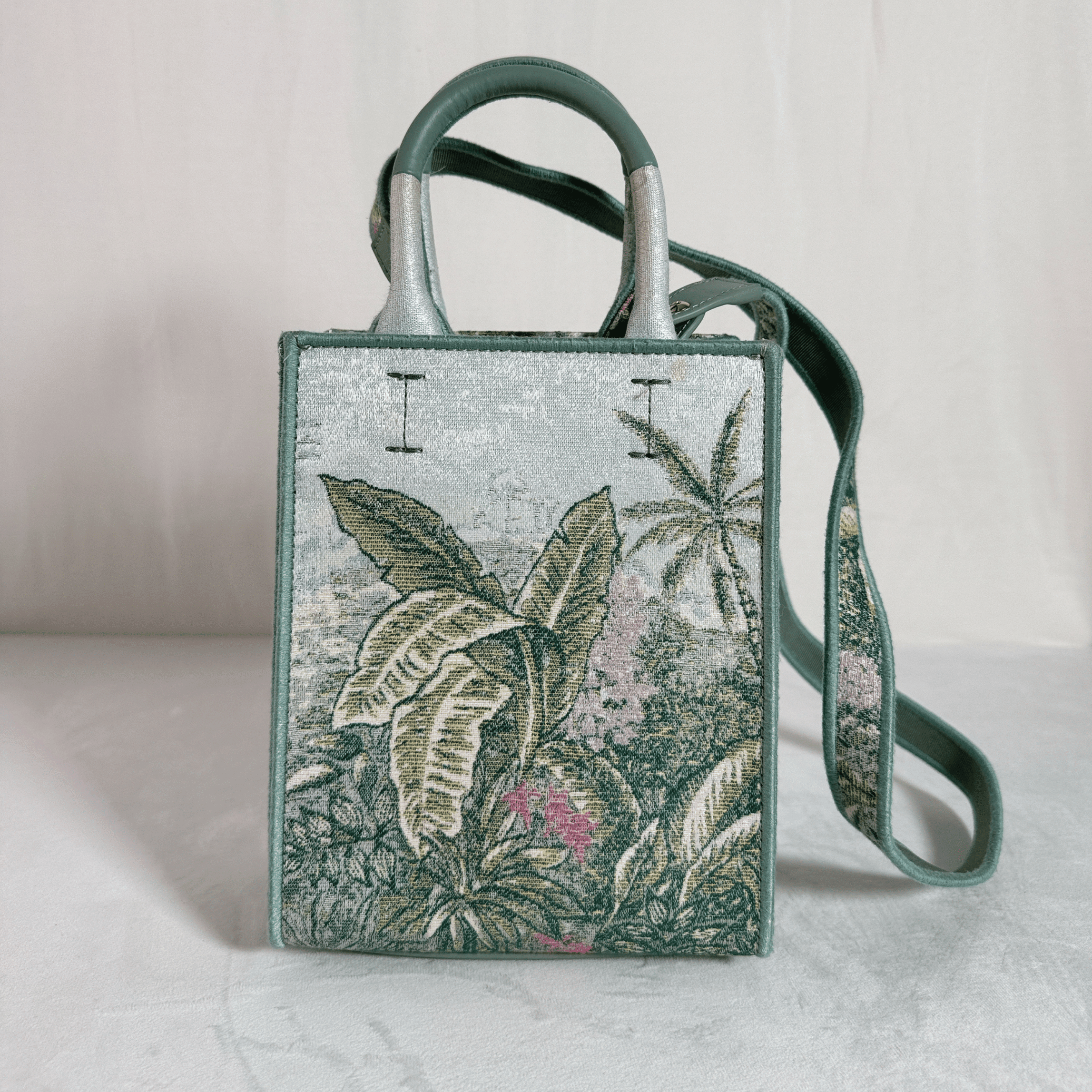 SAC FURLA OPPORTUNITY MINI TOTE - JACQUARD BOTANIQUE VERT - La Belle Boutique
