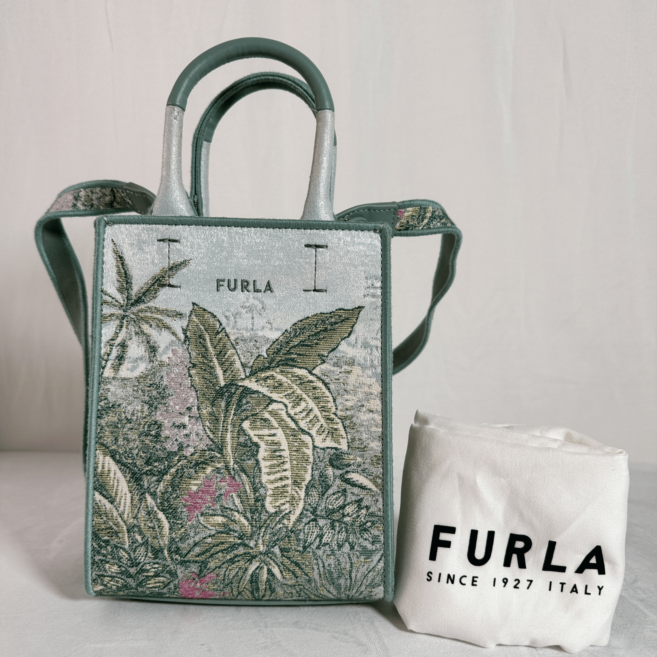 SAC FURLA OPPORTUNITY MINI TOTE - JACQUARD BOTANIQUE VERT - La Belle Boutique