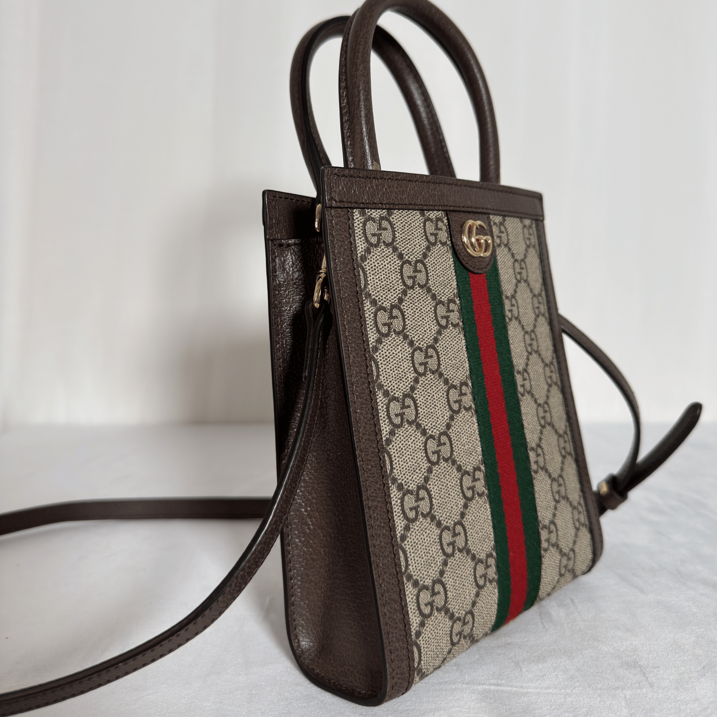 GUCCI - MINI TOTE OPHIDIA GG SUPREME - TOILE MONOGRAMME BEIGE / BANDOULIÈRE