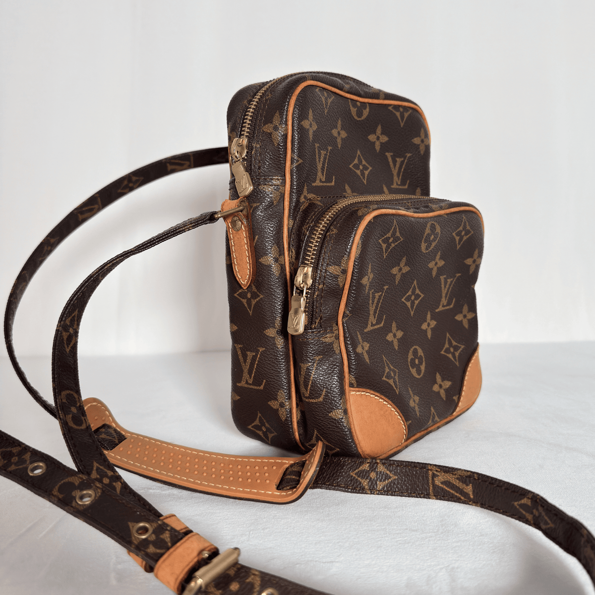 LOUIS VUITTON - AMAZON - TOILE MONOGRAM