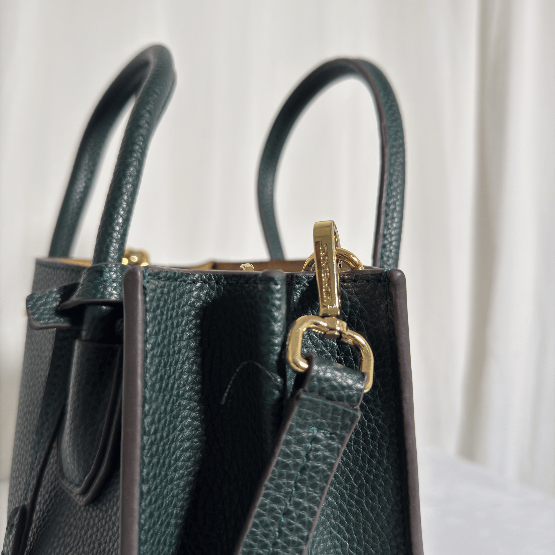 MICHAEL KORS -SAC MERCER - CUIR GRAINÉ VERT SAPIN