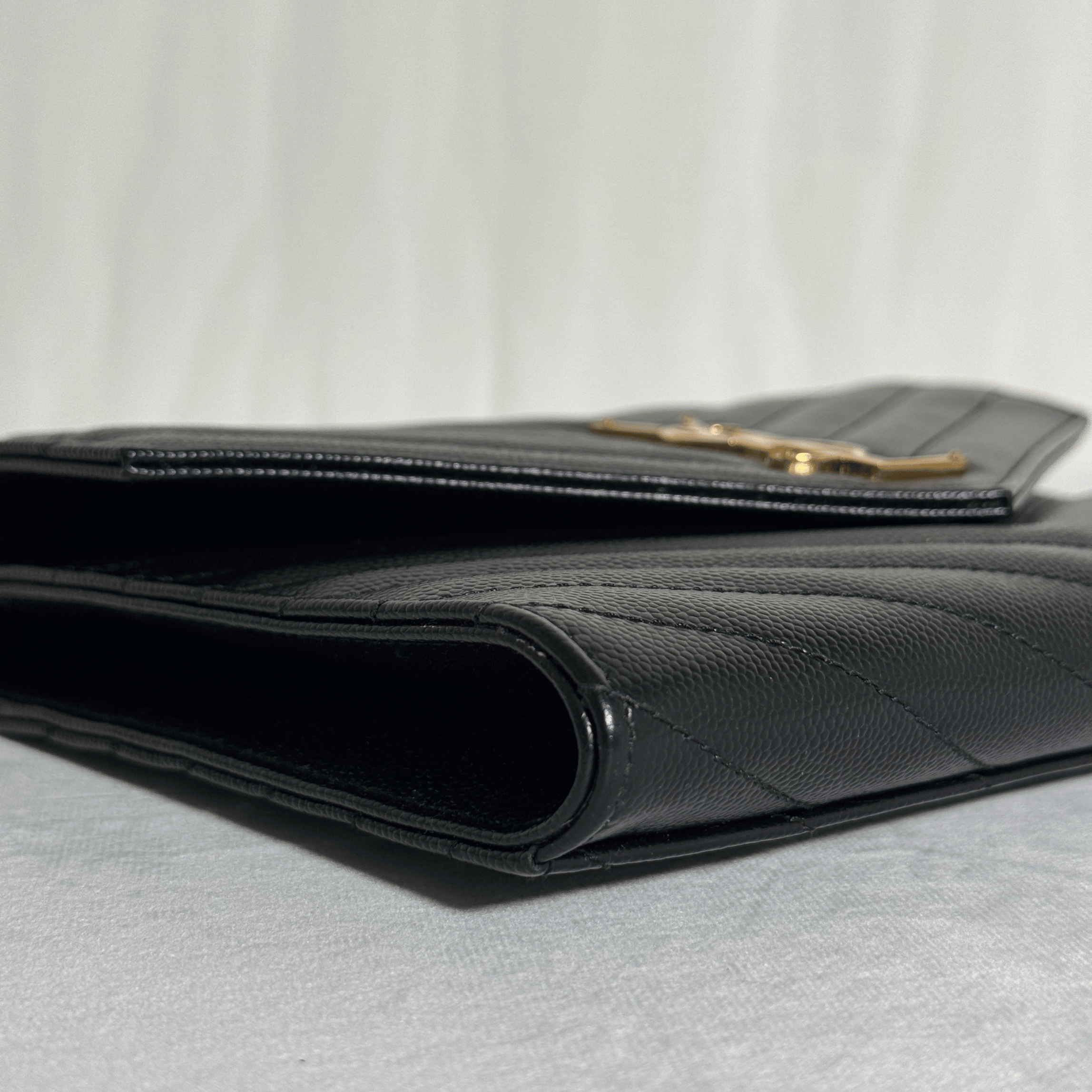 SAINT LAURENT - POCHETTE CASSANDRE MATELASSÉ - CUIR GRAIN DE POUDRE NOIR