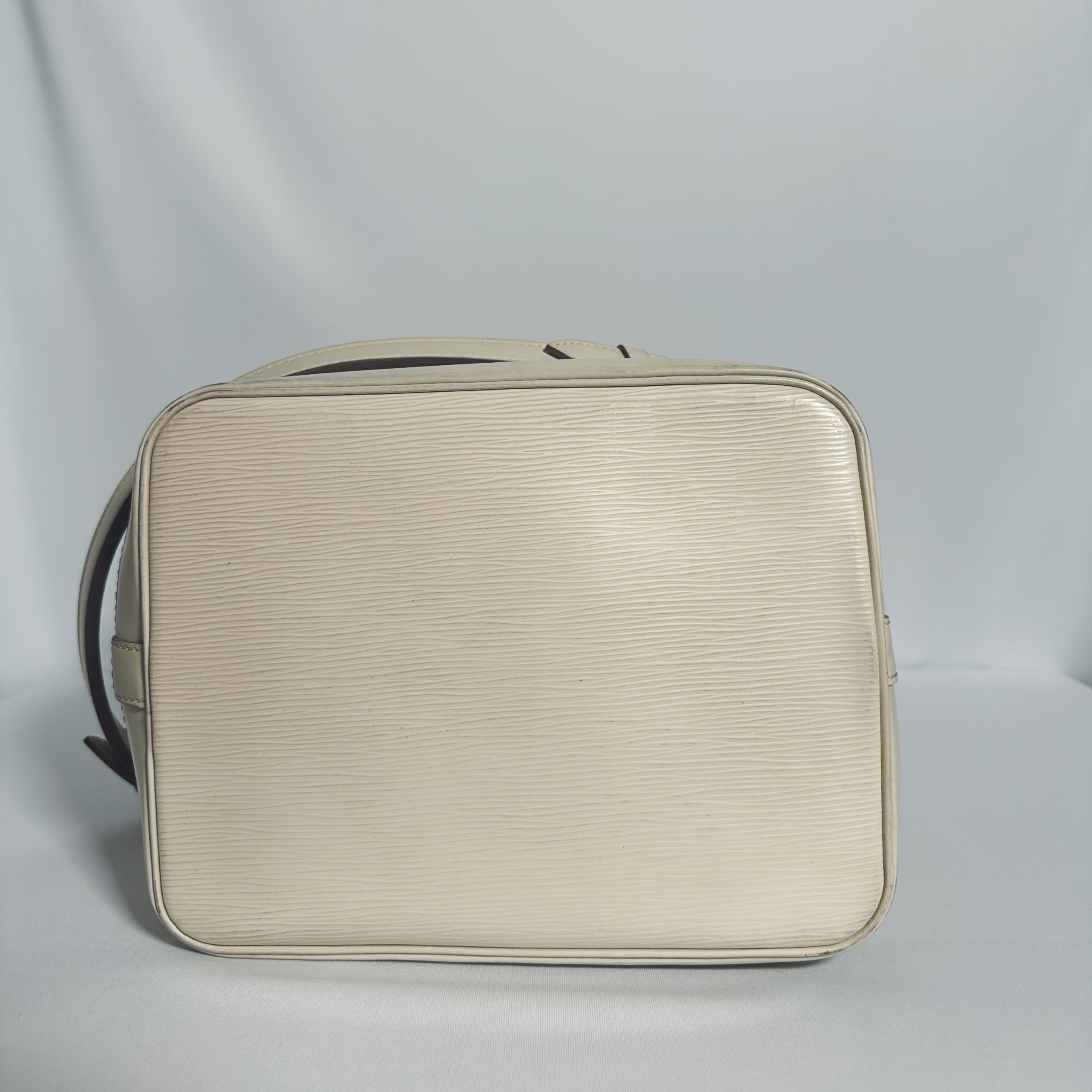 Louis Vuitton Noé GM en cuir Épi beige vanille vintage