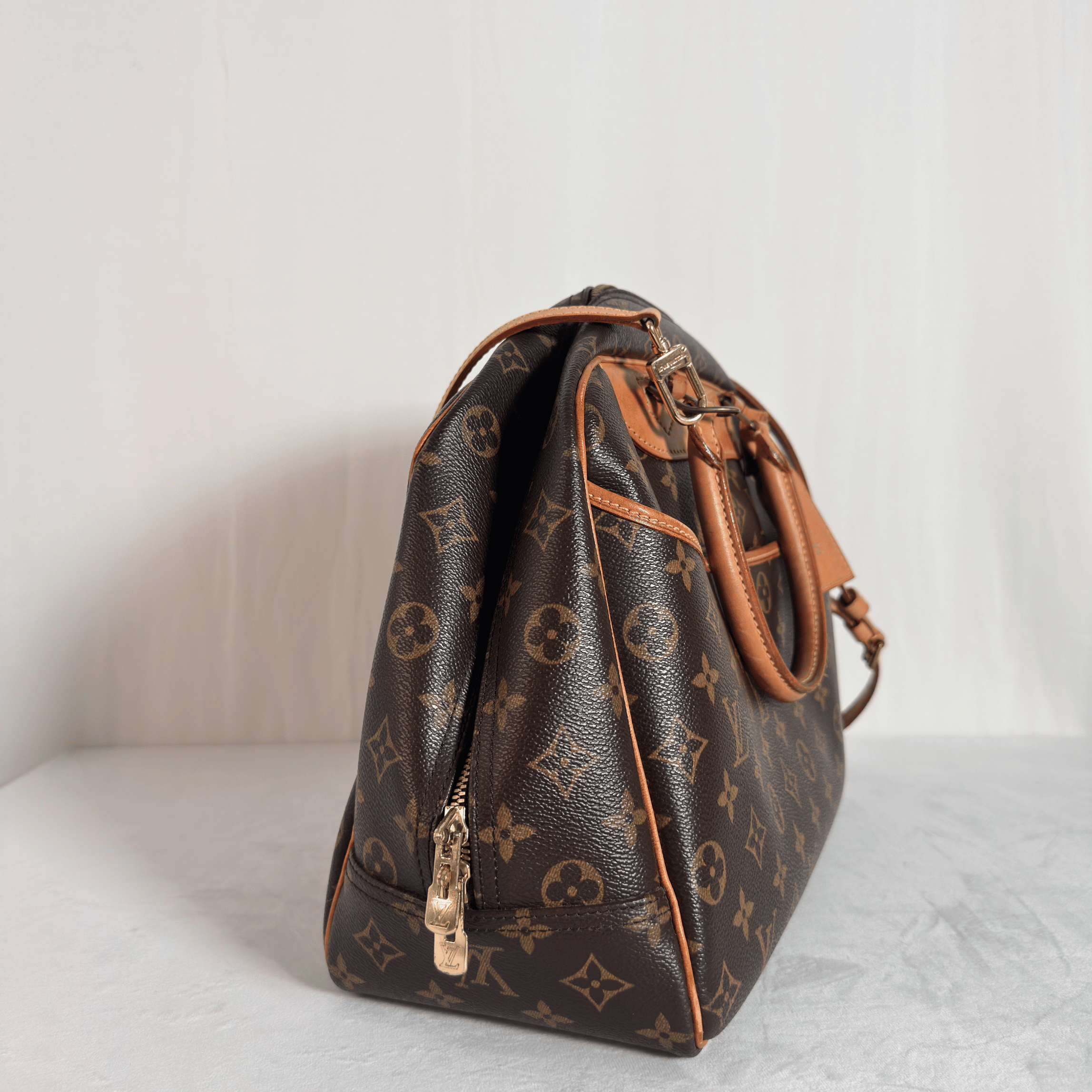 LOUIS VUITTON -  DEAUVILLE - MONOGRAM