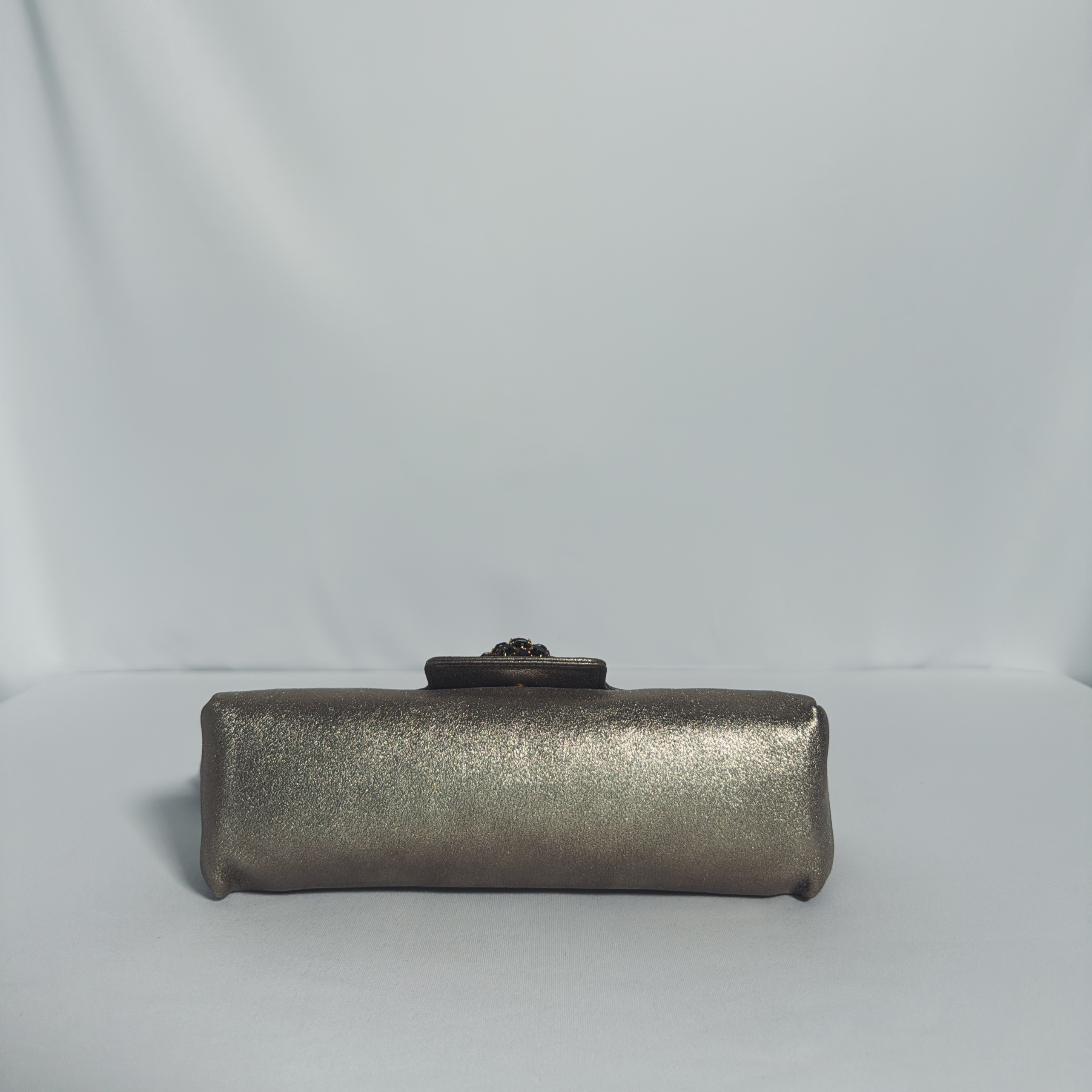 Jimmy Choo Baguette Metallic Vintage – cuir bronze, broche bijoux Swarovski