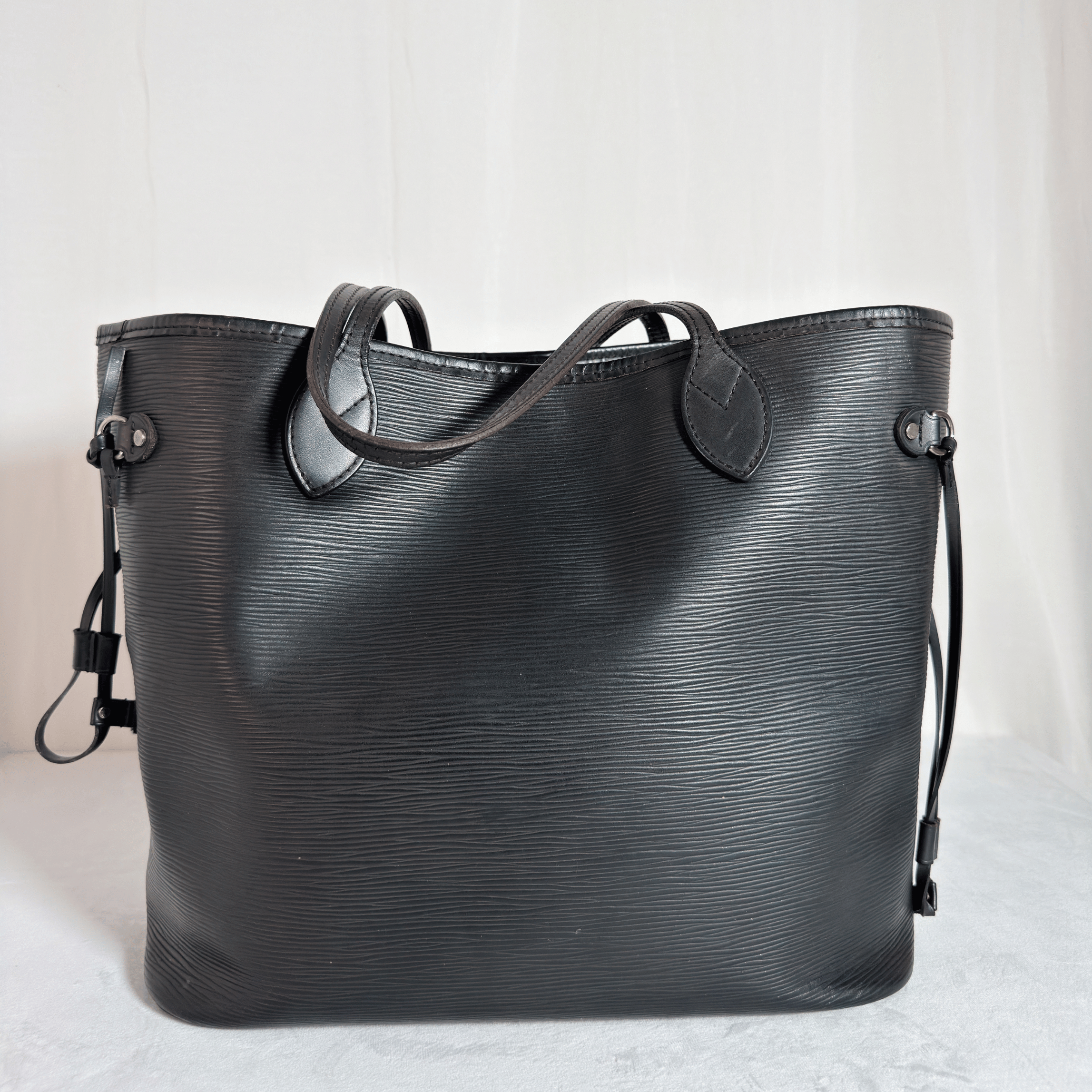 LOUIS VUITTON - NEVERFULL MM - CUIR EPI NOIR