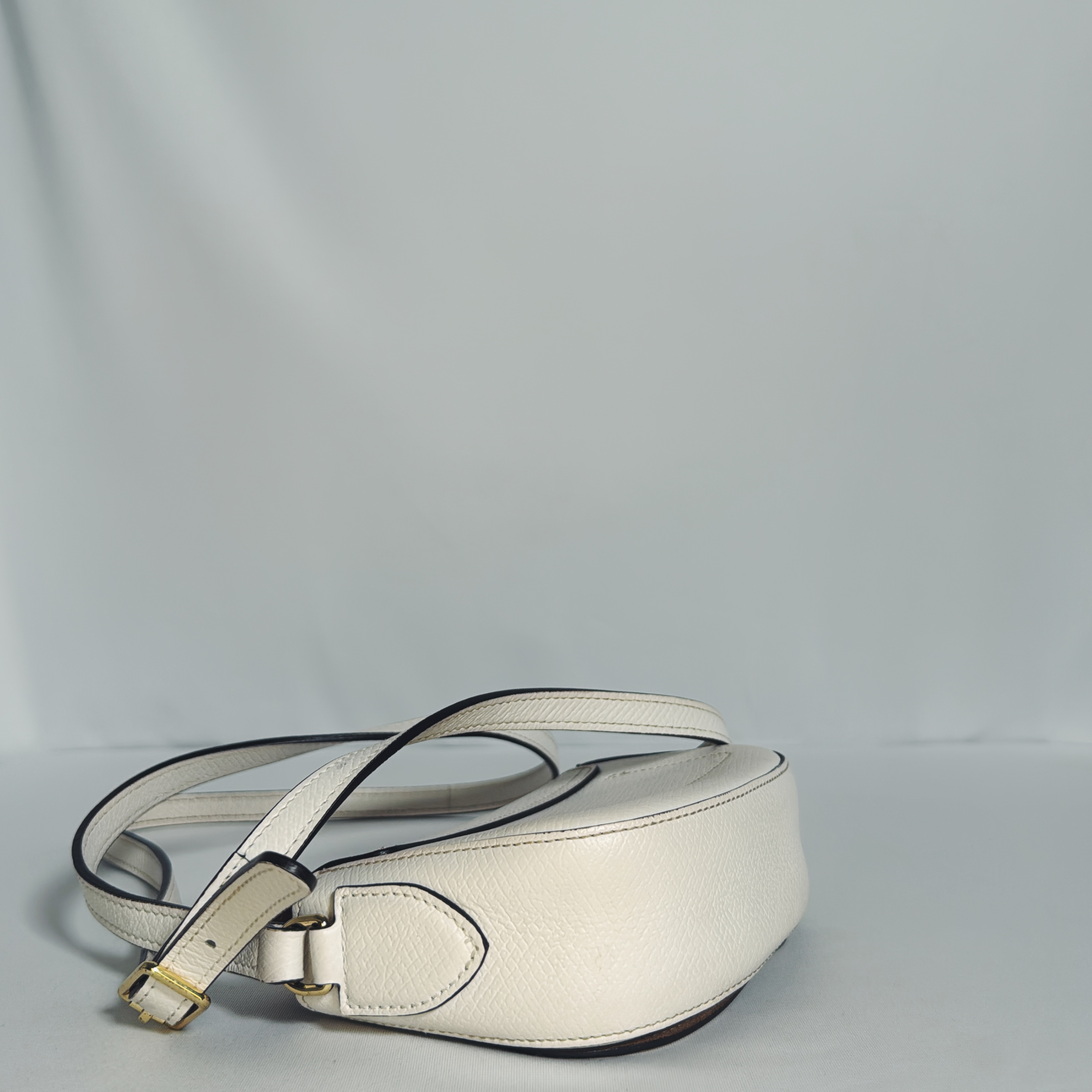 Sac bandoulière Longchamp en cuir grainé ivoire