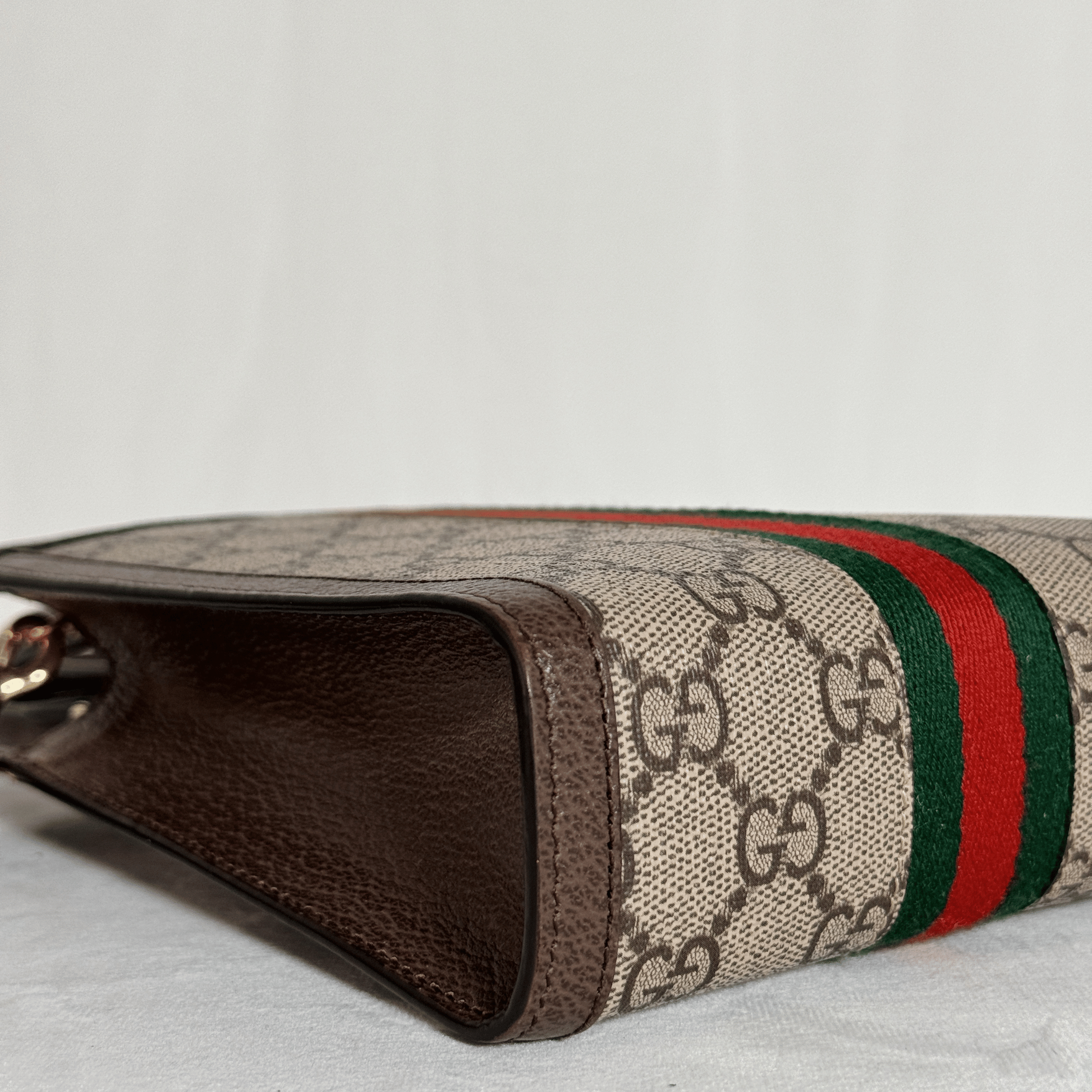 GUCCI - MINI TOTE OPHIDIA GG SUPREME - TOILE MONOGRAMME BEIGE / BANDOULIÈRE