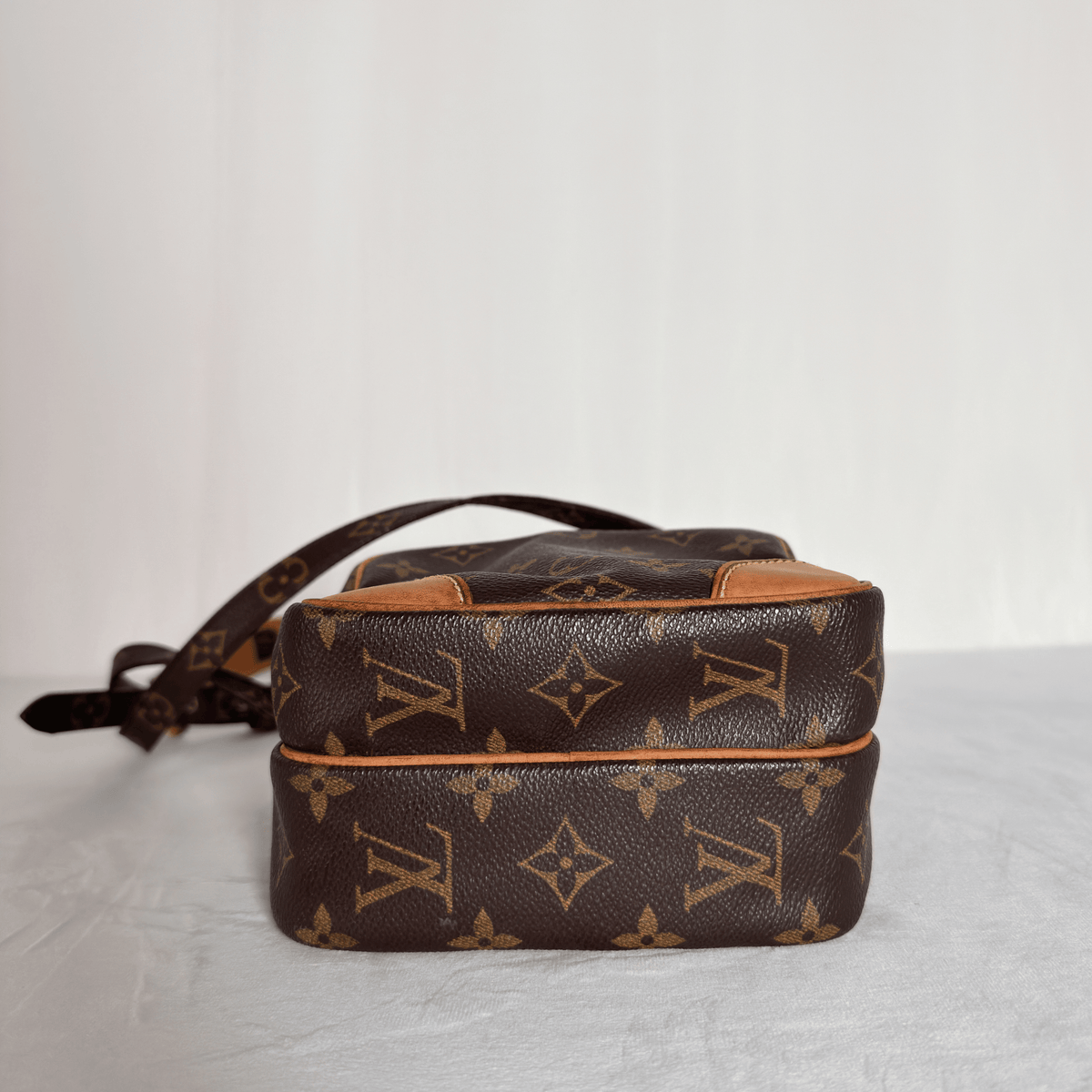 LOUIS VUITTON - AMAZON - TOILE MONOGRAM
