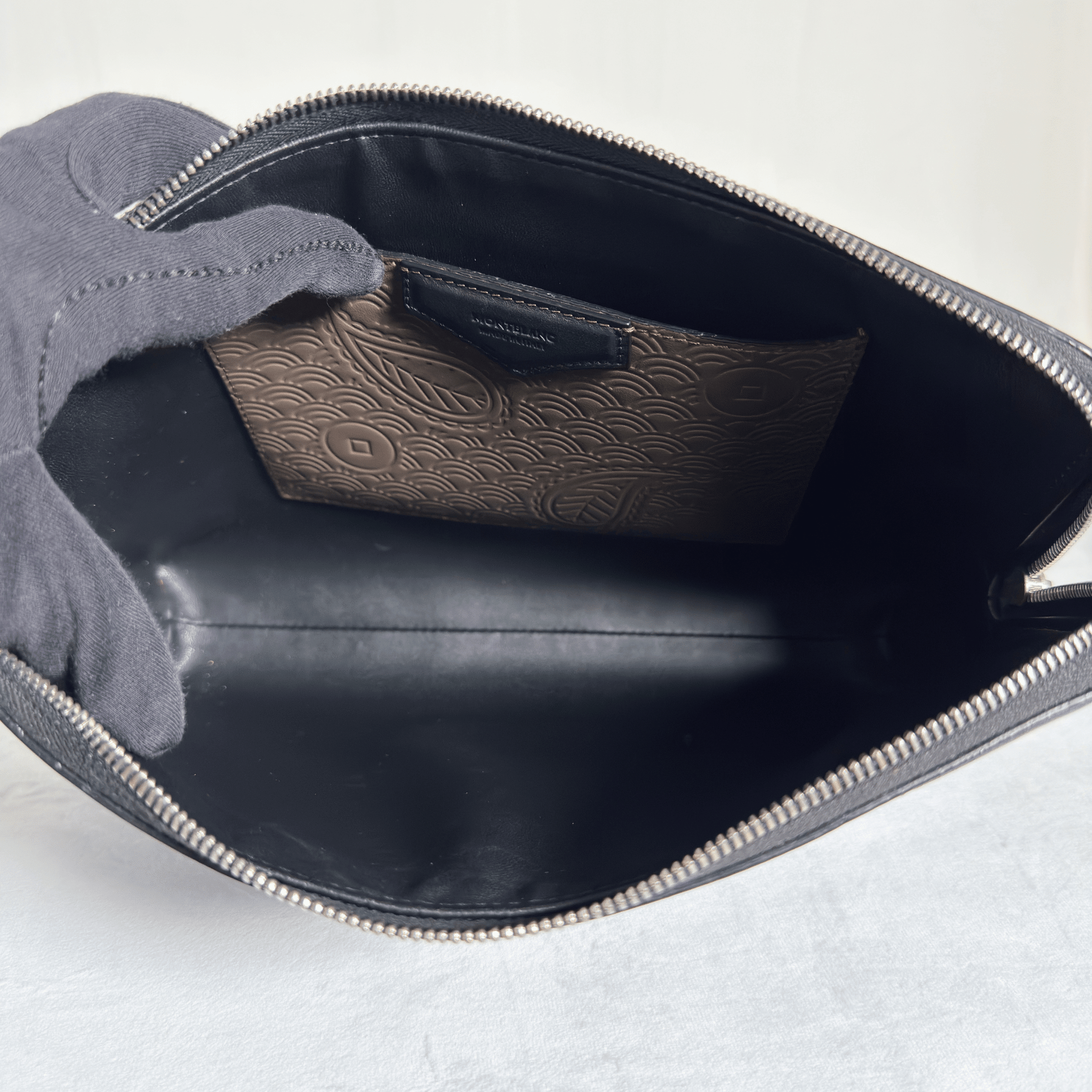 POCHETTE MONTBLANC MEISTERSTUCK SELECTION SOFT - CUIR LISSE NOIR - La Belle Boutique