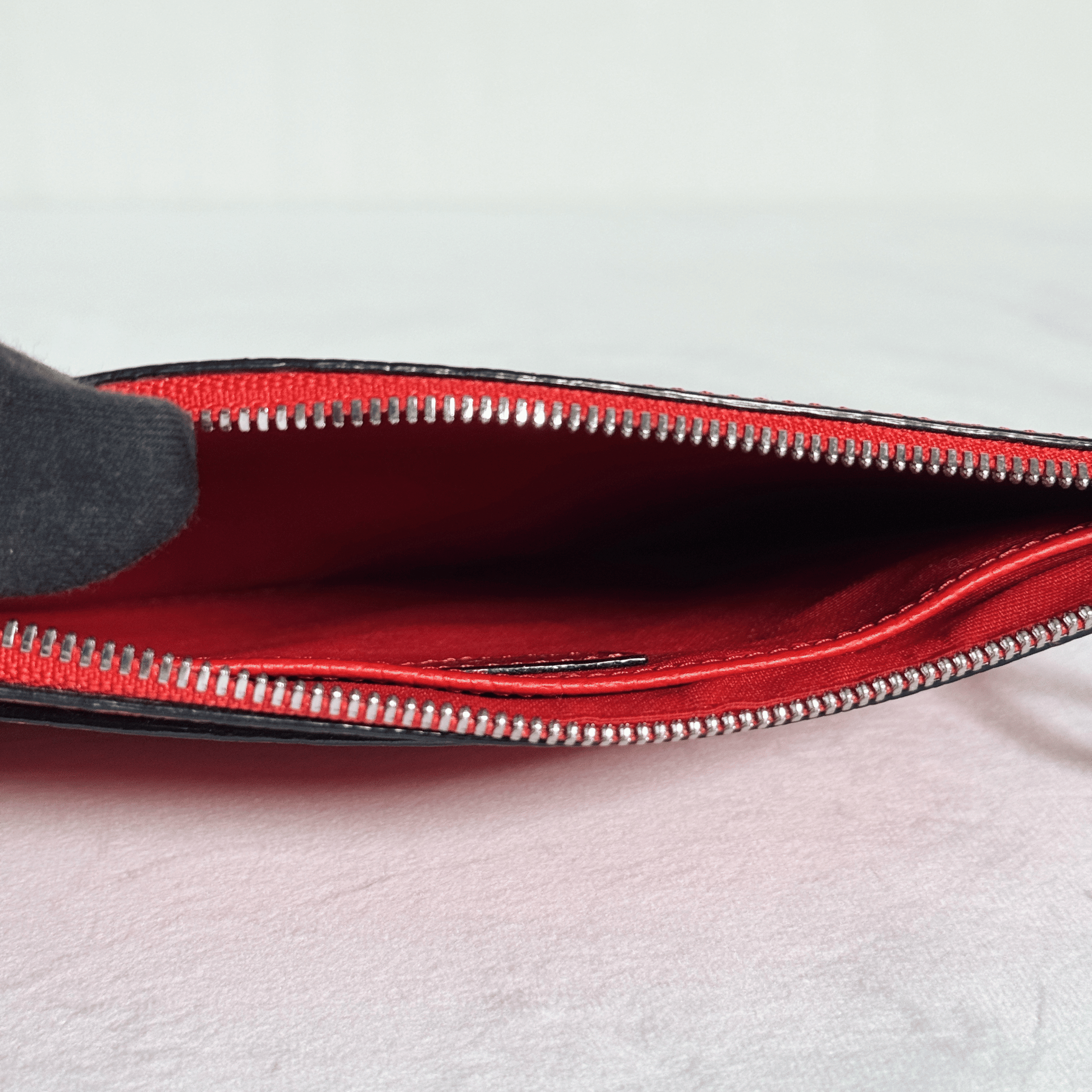 POCHETTE ZIPPEE S AVEC DRAGONNE LANCEL - La Belle Boutique