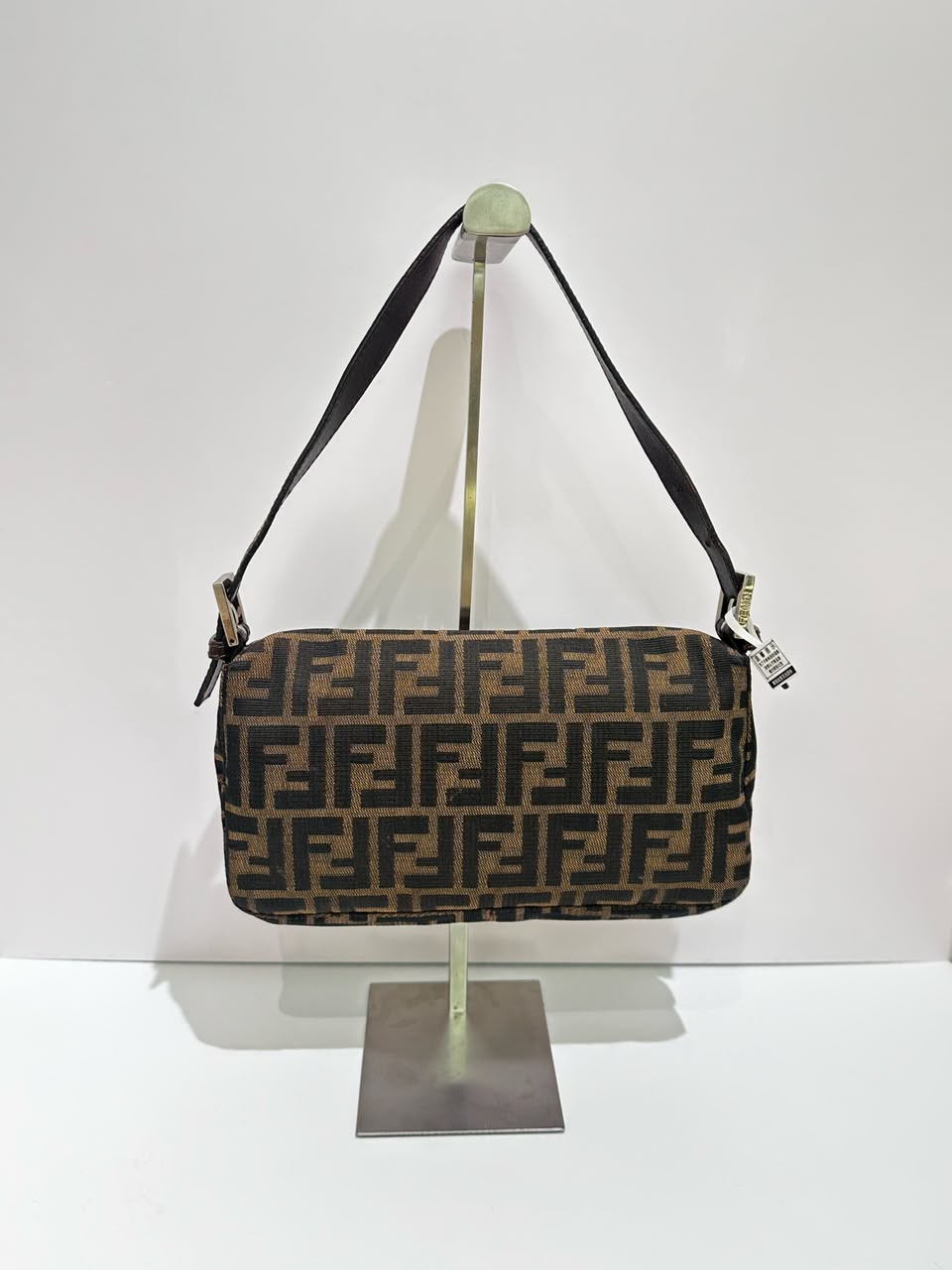 FENDI BAGUETTE ZUCCA - TOILE MARRON/BEIGE