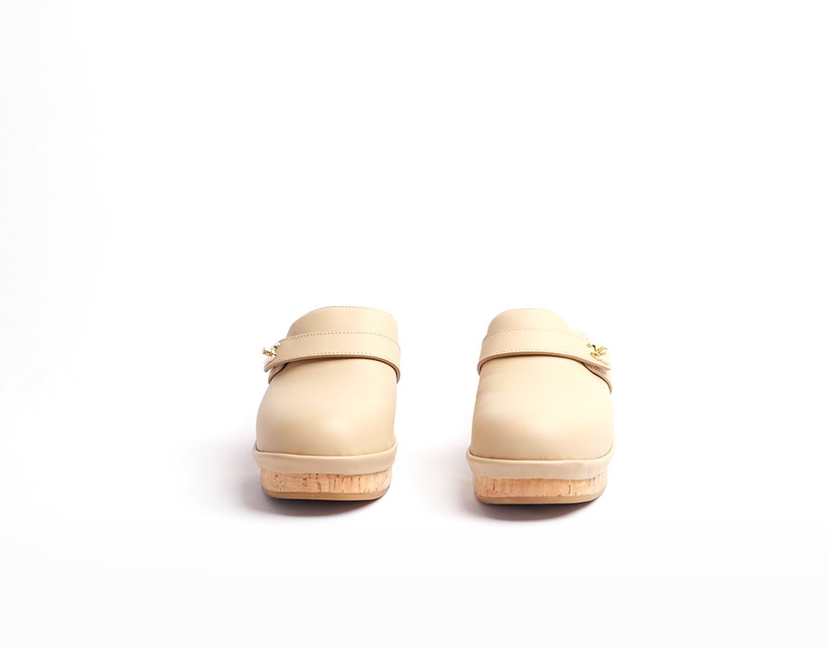 Beige leather clogs