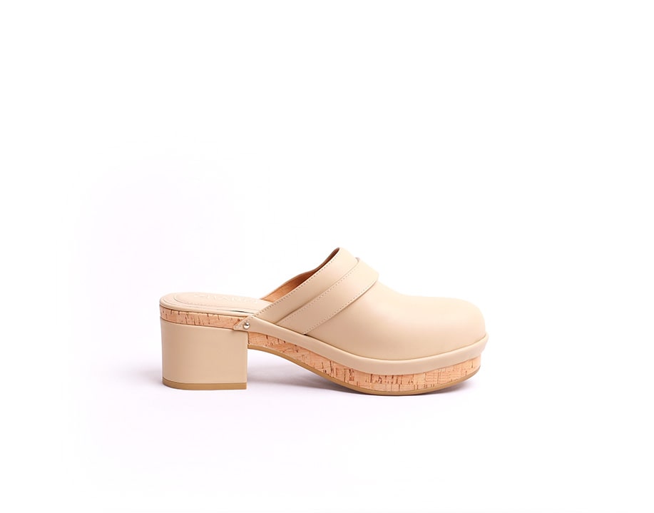 Beige leather clogs