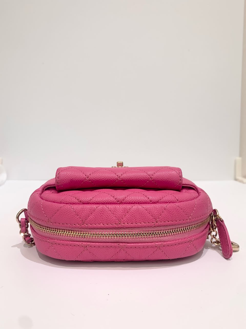 Sac Chanel CC Day Camera Bag, vue de détail