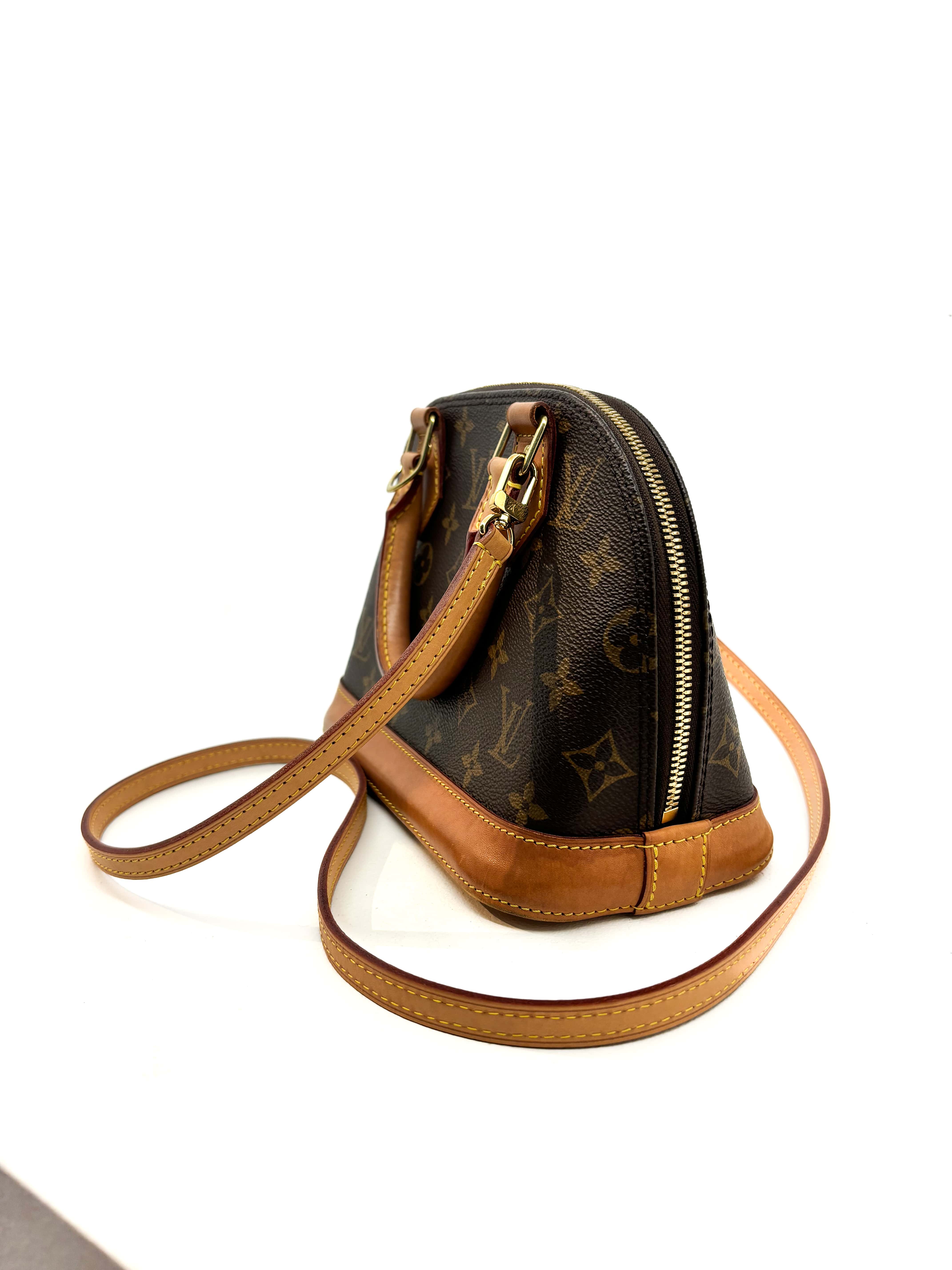 Sac bandoulière Alma BB Louis Vuitton monogramme